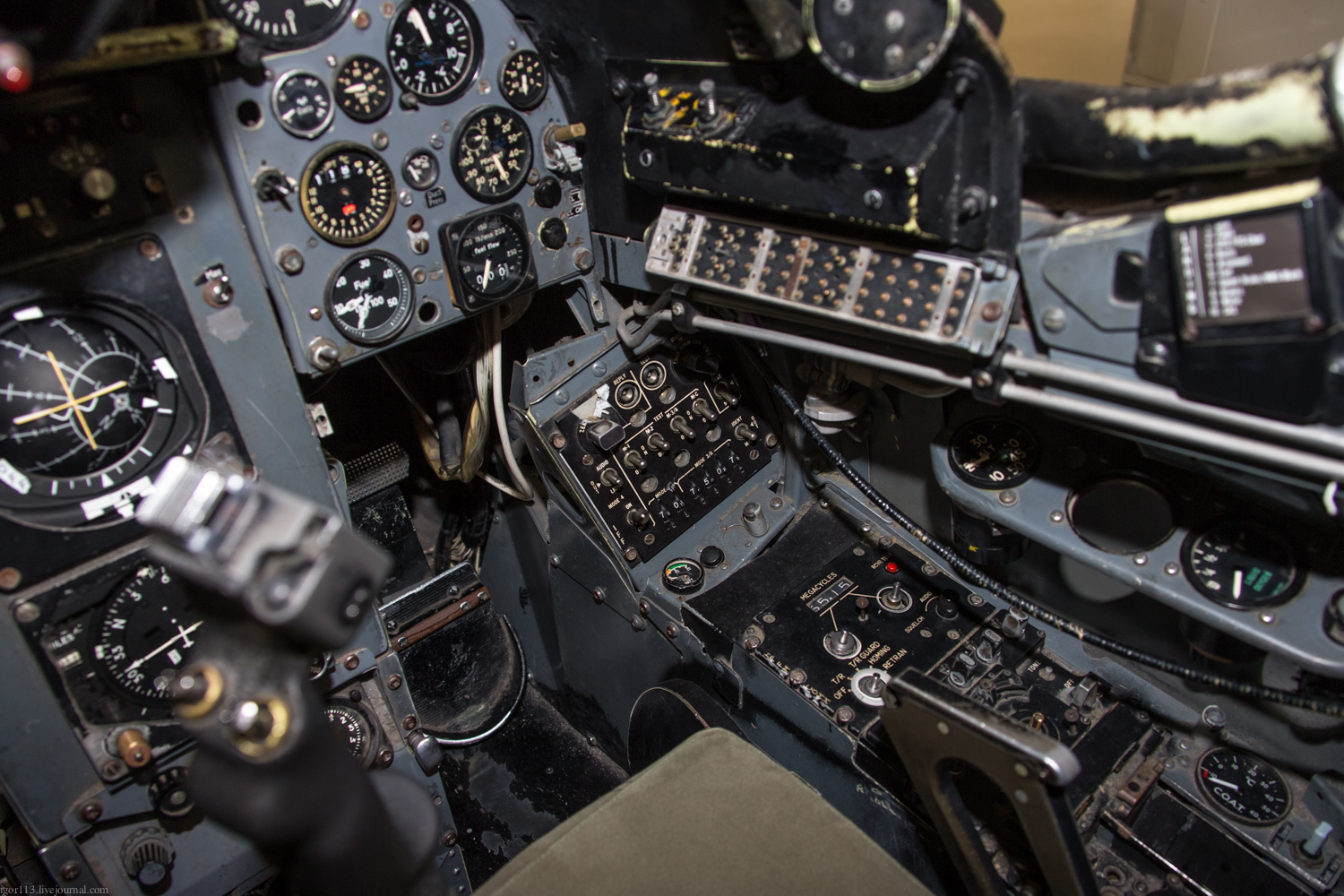 Museum in Pensacola: McDonnell Douglas AV-8C Harrier attack aircraft and its cockpit. - Airplane, Harrier, Museum, Longpost