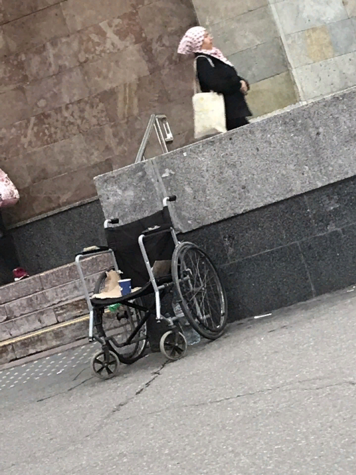 Miraculous healing near the subway - Saint Petersburg, Beggars, Metro, Disabled person, Deception, Wheelchair Disabled, Town, Longpost