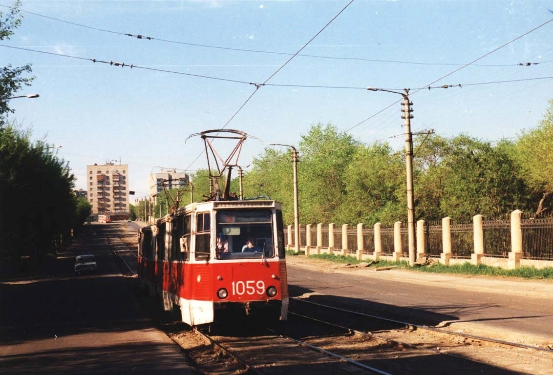 Magnitogorsk trams on the streets of the city, 1995. - Tram, Magnitogorsk, Past, archive, Memories, Town, Longpost