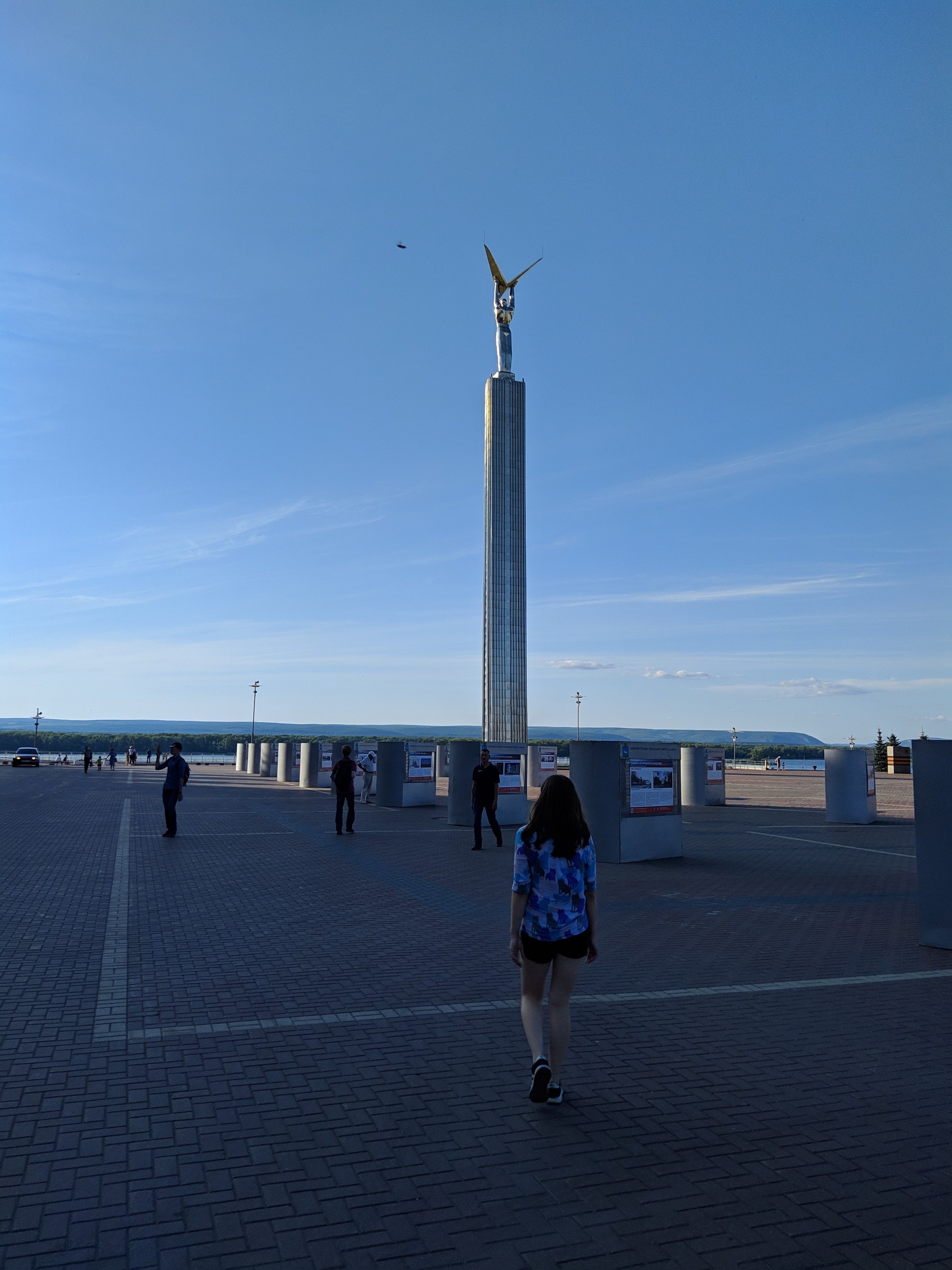 River embankment Volga, Samara. - My, Photo on sneaker, Longpost, Samara, Volga, Embankment, Beach, Volga river, Do not throw your slippers, River