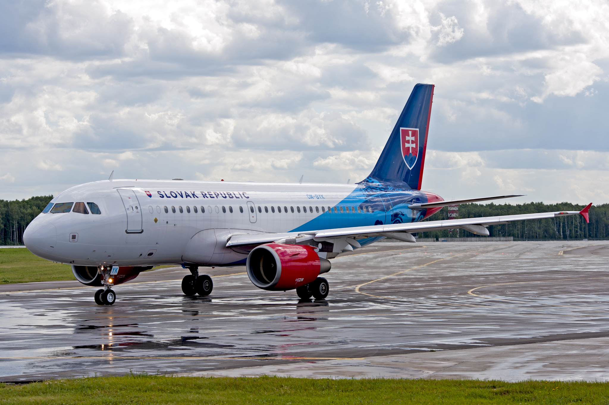 Birthday Vnukovo. Part 2 - My, Airbus, Boeing, Utair, , , Vnukovo, Aviation, Planespotting, Longpost, Boeing, Airline victory, Azur Air