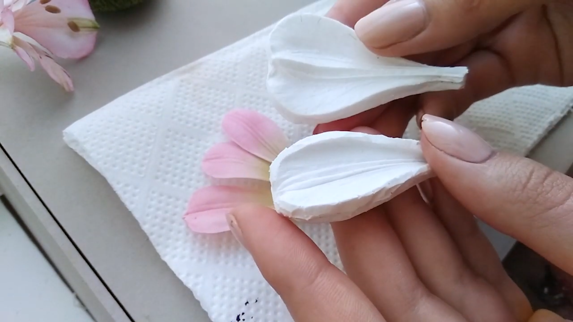 How do I make flowers? - My, Cold porcelain, Handmade, Needlework with process, Lesson, Лепка, Flowers, Video, Longpost