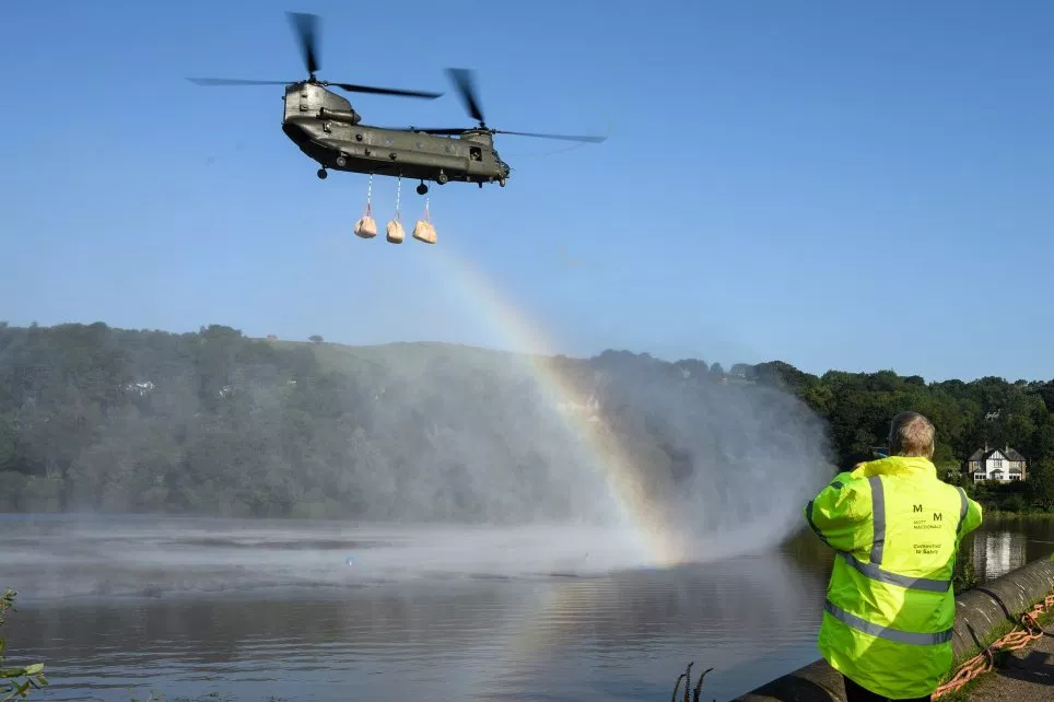 Chinook with bags - Helicopter, , Element, Longpost, Video, Boeing ch-47 Chinook