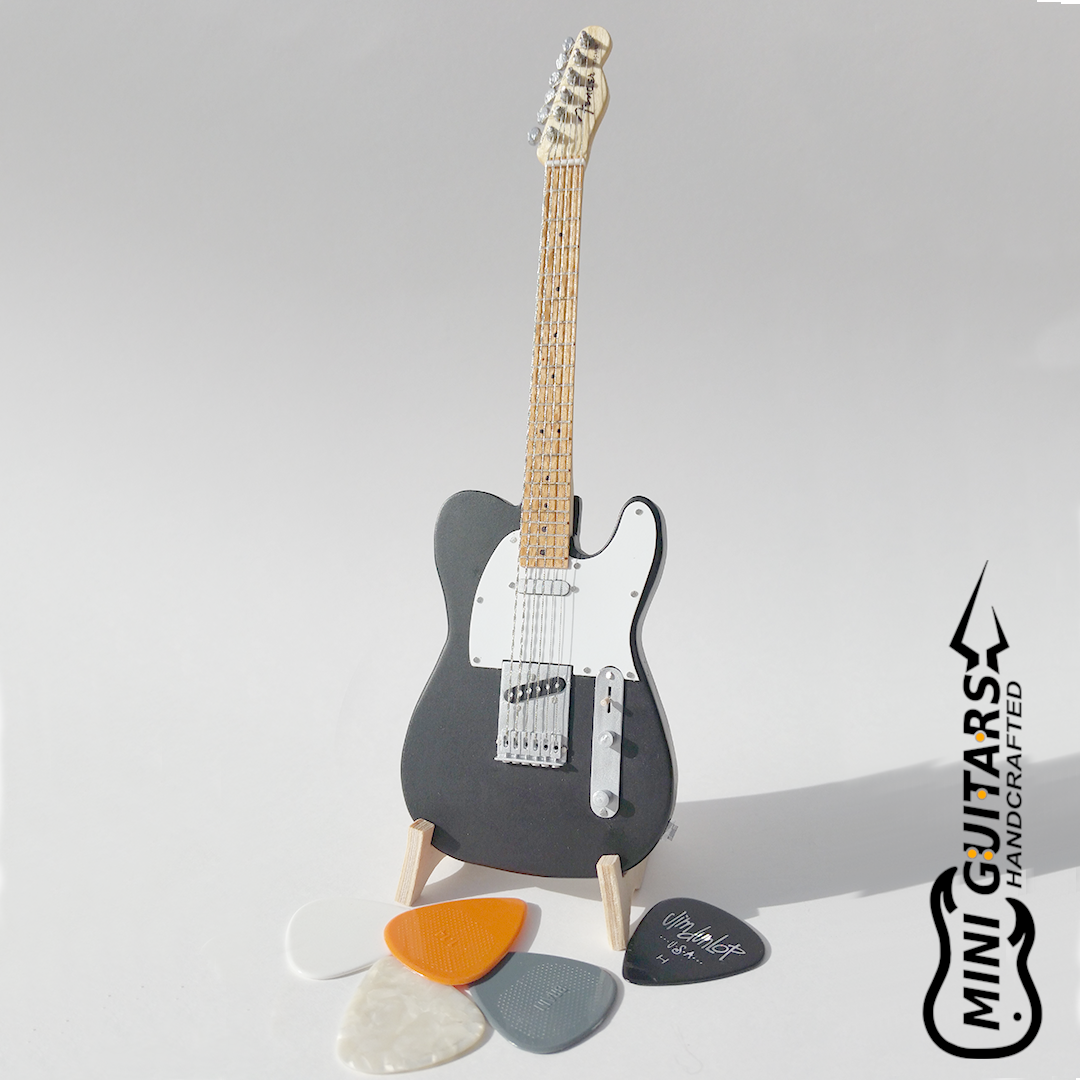 Для моих девяти подписчиков. Мини гитара Fender telecaster - Моё, Минигитара, Рукоделие без процесса, Гитара, Сувениры, Fender, Гродно