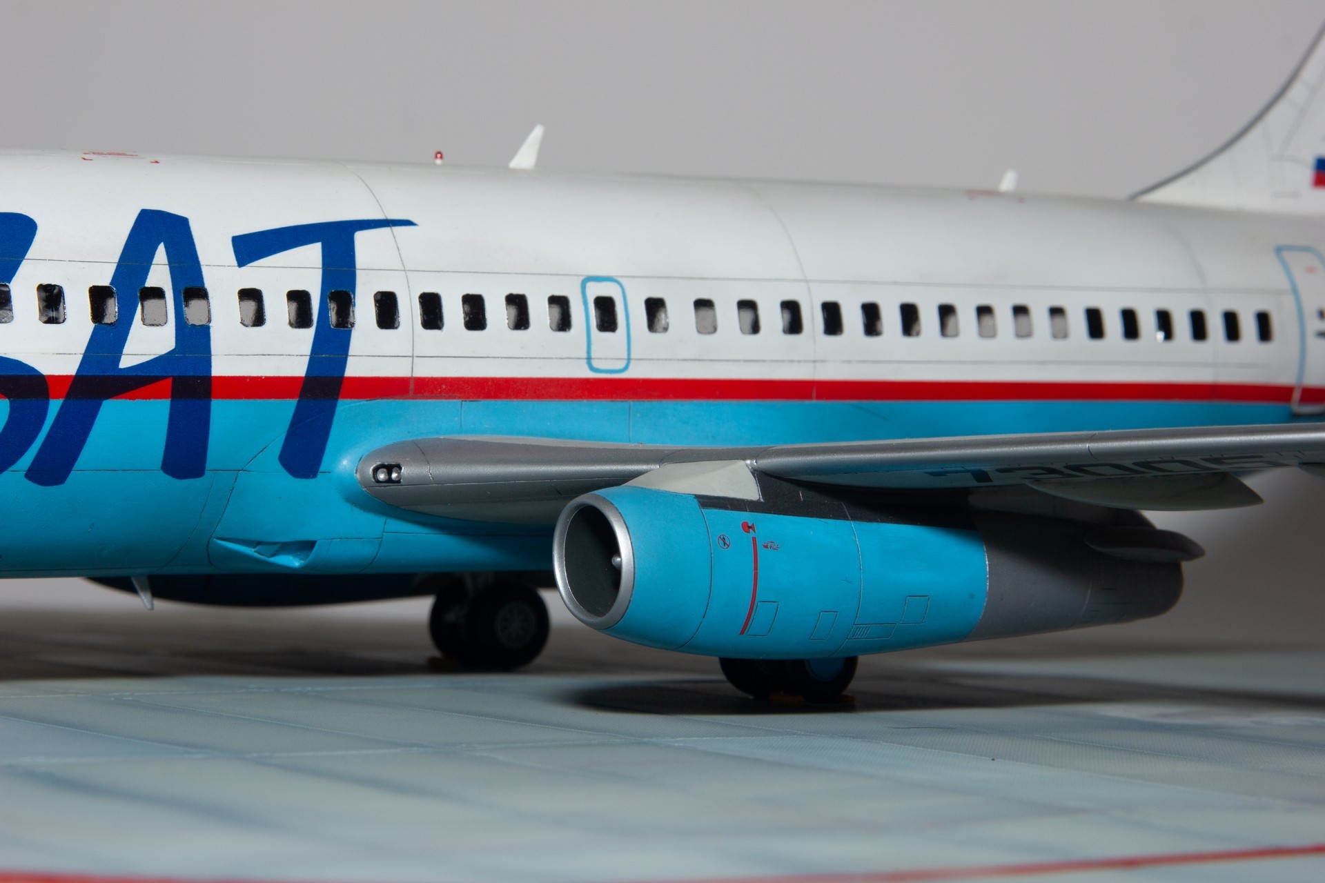 Boeing 737-200 plastic model in 1/72 scale from BPK - My, Boeing-737, Models, Airplane, Longpost, Needlework with process, Boeing 737