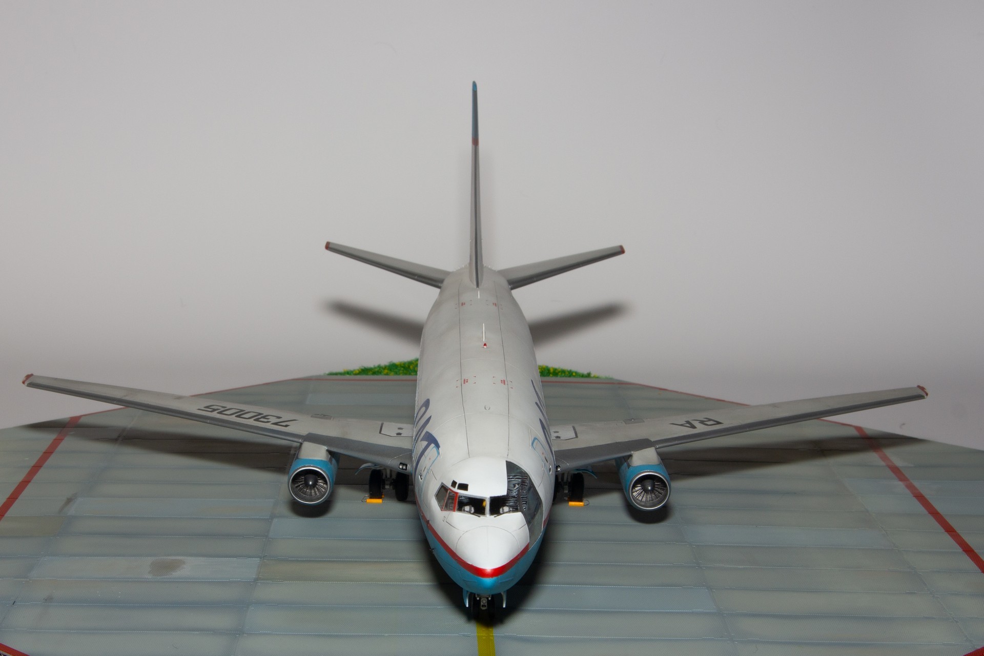 Boeing 737-200 plastic model in 1/72 scale from BPK - My, Boeing-737, Models, Airplane, Longpost, Needlework with process, Boeing 737