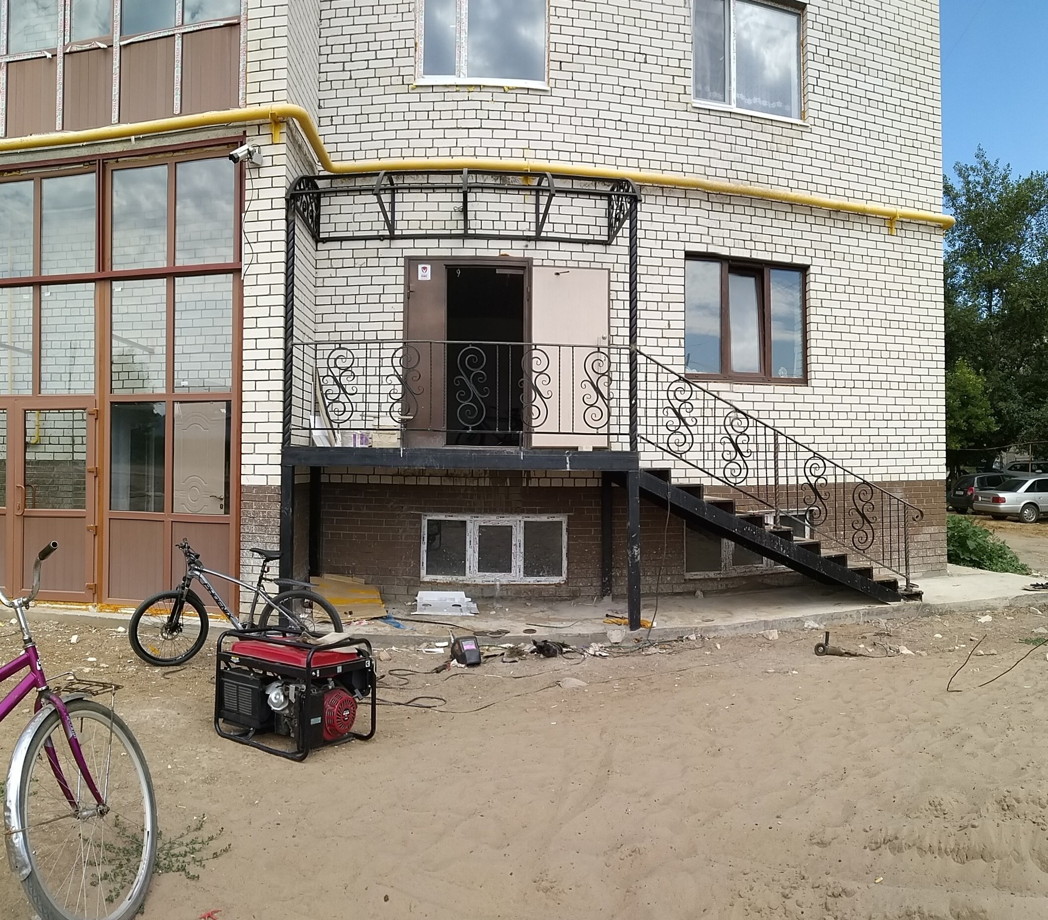 Entry group. Rate it)Kazakhstan, Uralsk - My, Welding, Entrance group, Building, Longpost