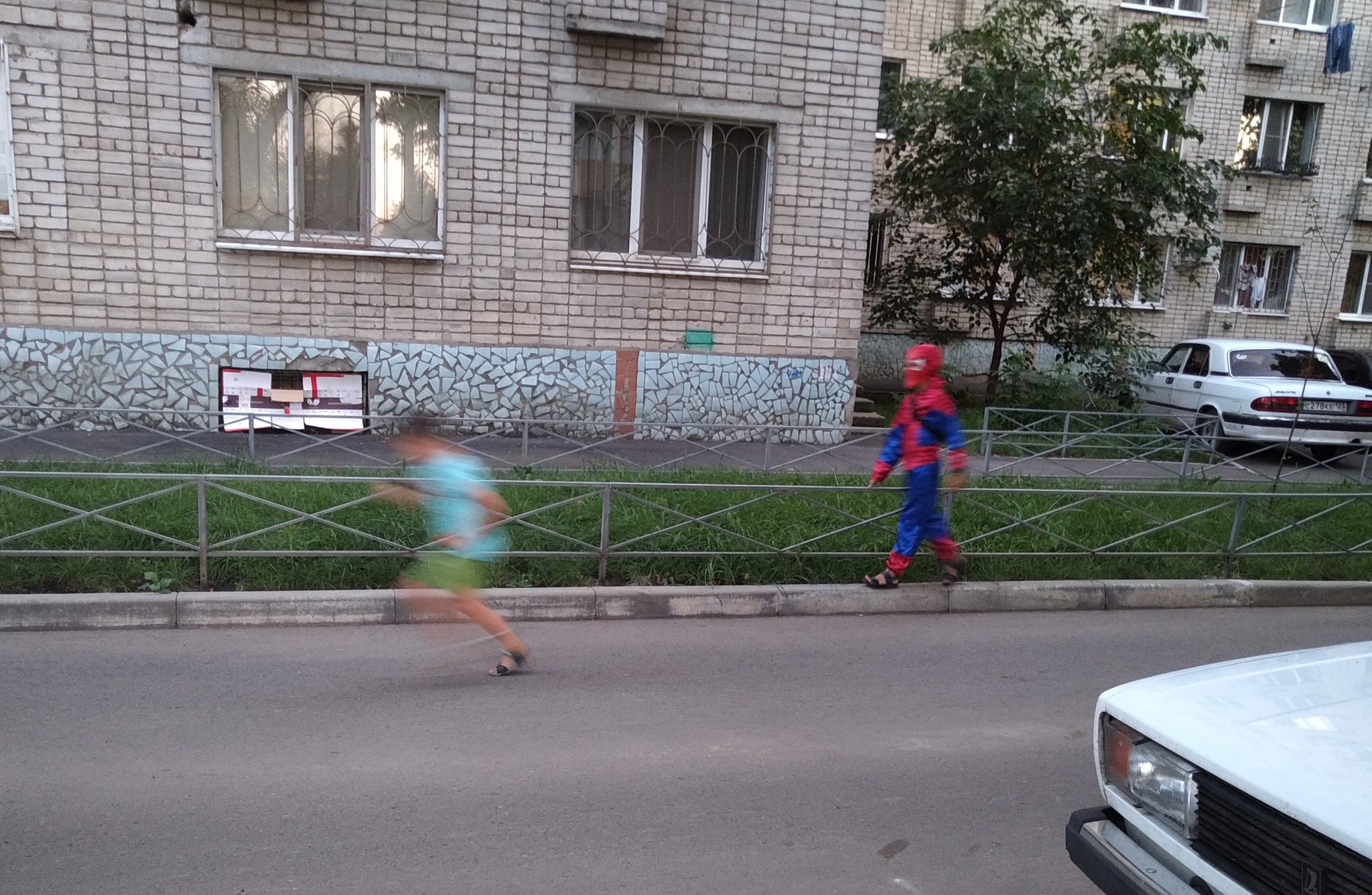 This city can sleep peacefully) - My, Humor, Superheroes, Flash, Spiderman