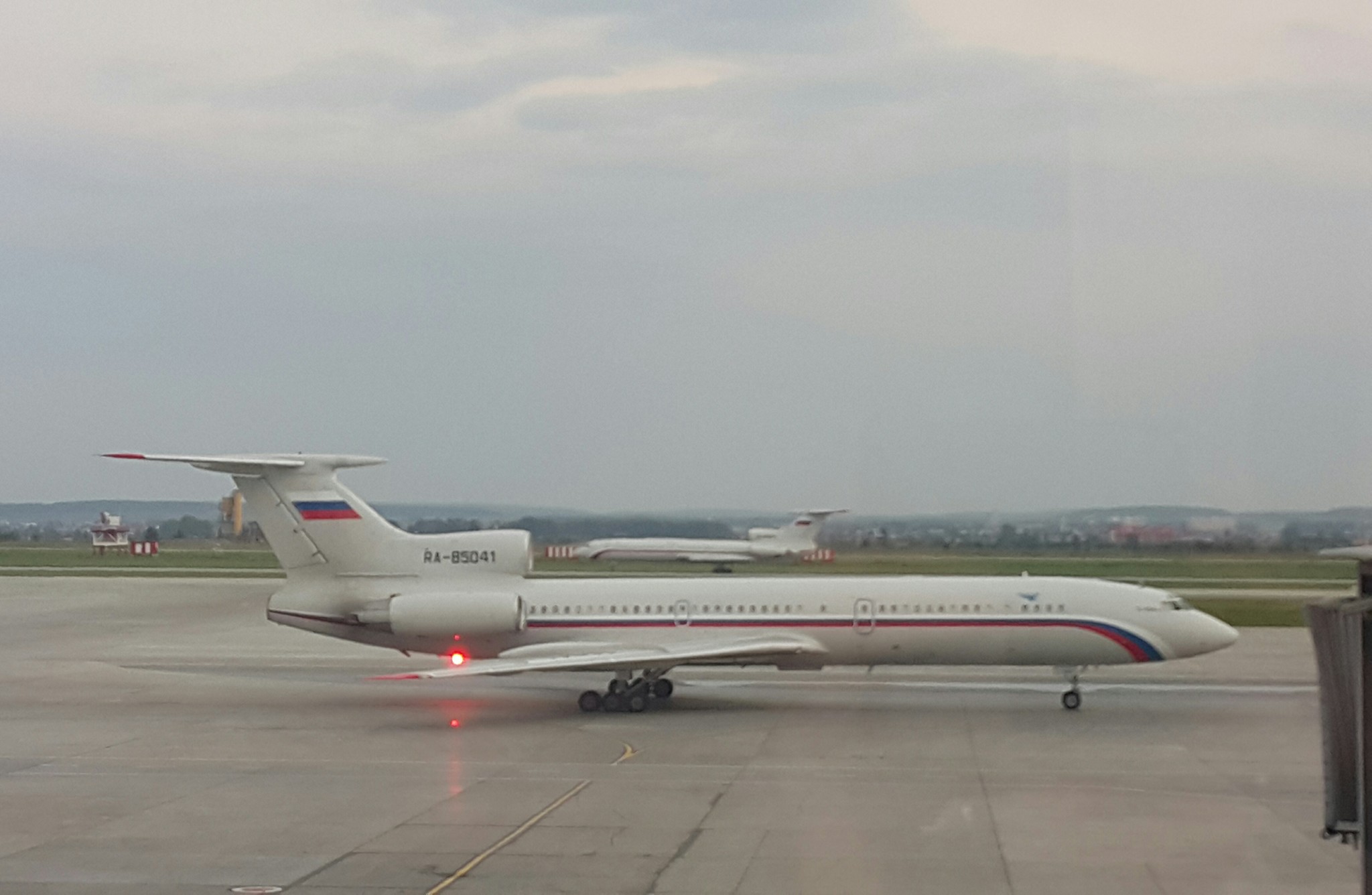 Tu-154 - My, Tu-154, The airport, Airplane