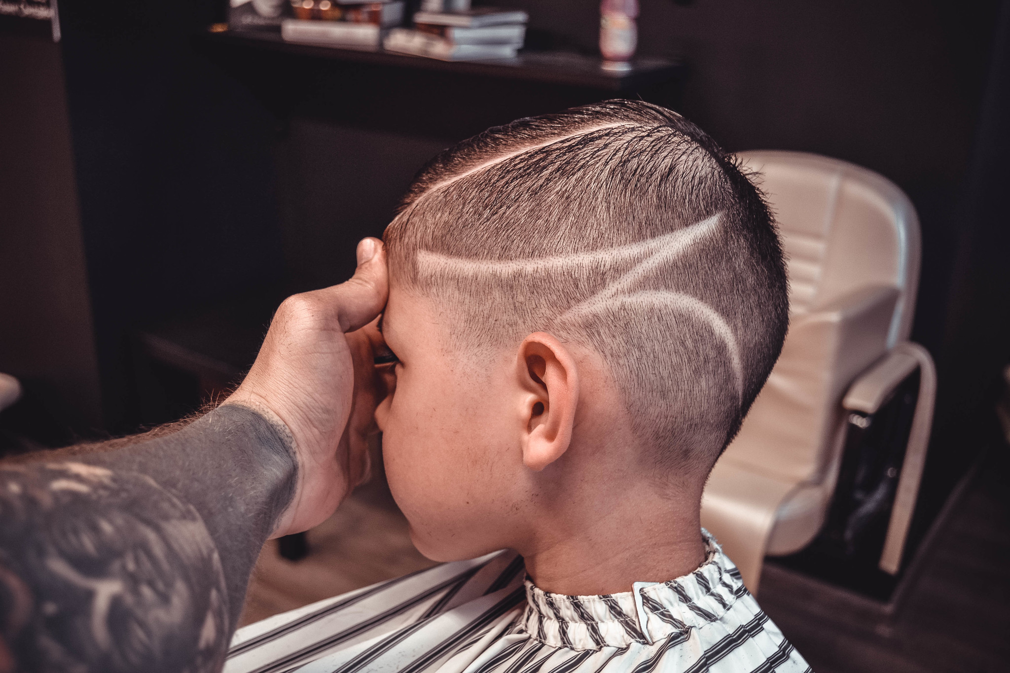 Children getting their hair cut - My, Children, The hairdresser, Longpost