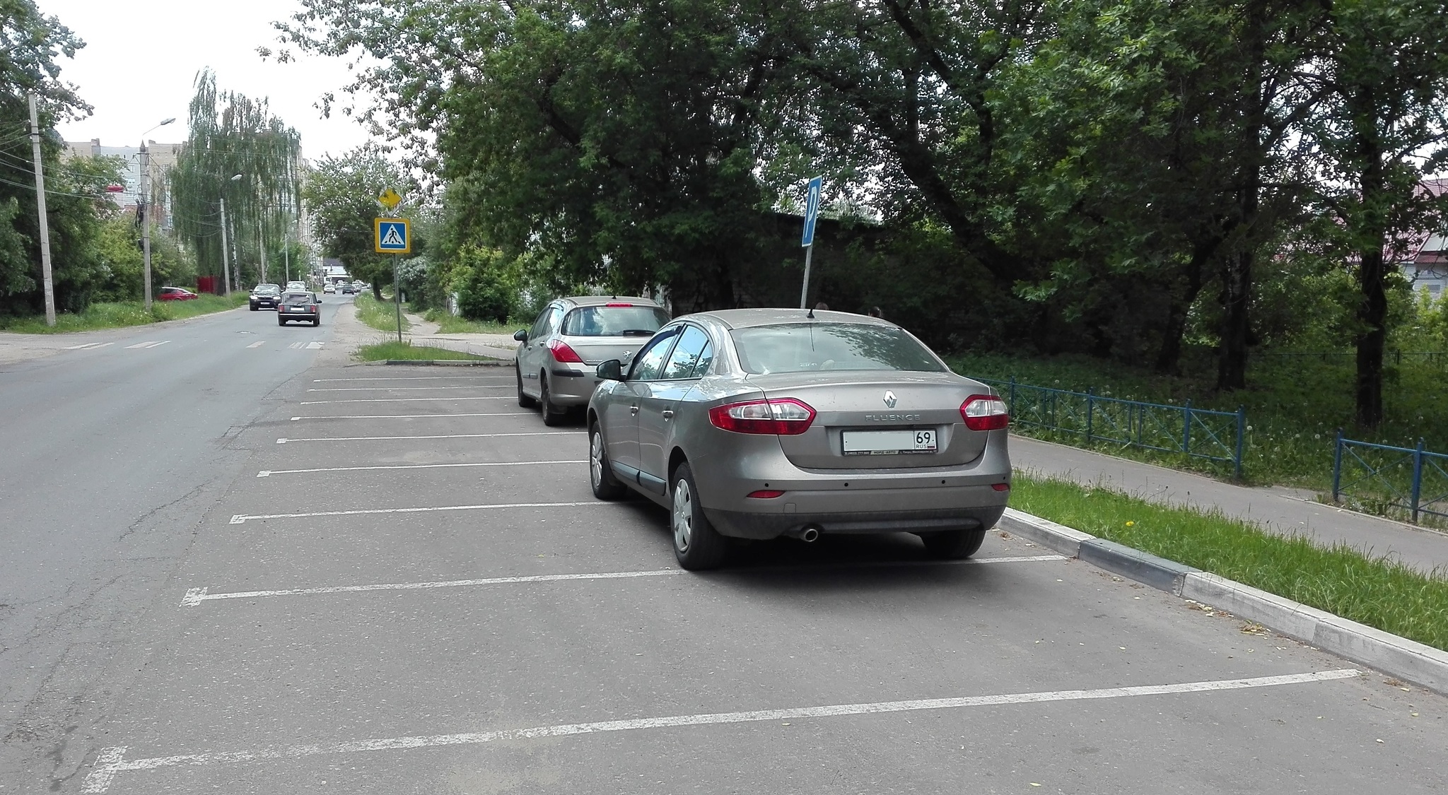 Parallel parking - My, Parking, Markup, Idiocy