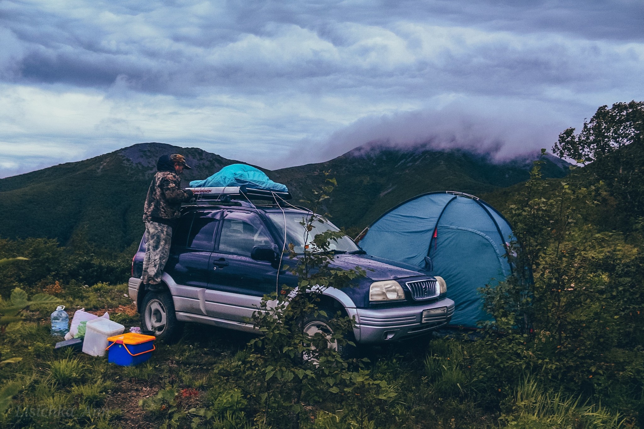 Mount Snezhnaya, Primorsky Krai. - My, The mountains, Tent, Primorsky Krai, Clouds, Escudo, Mountain tourism, Wild tourism, Travels, Longpost