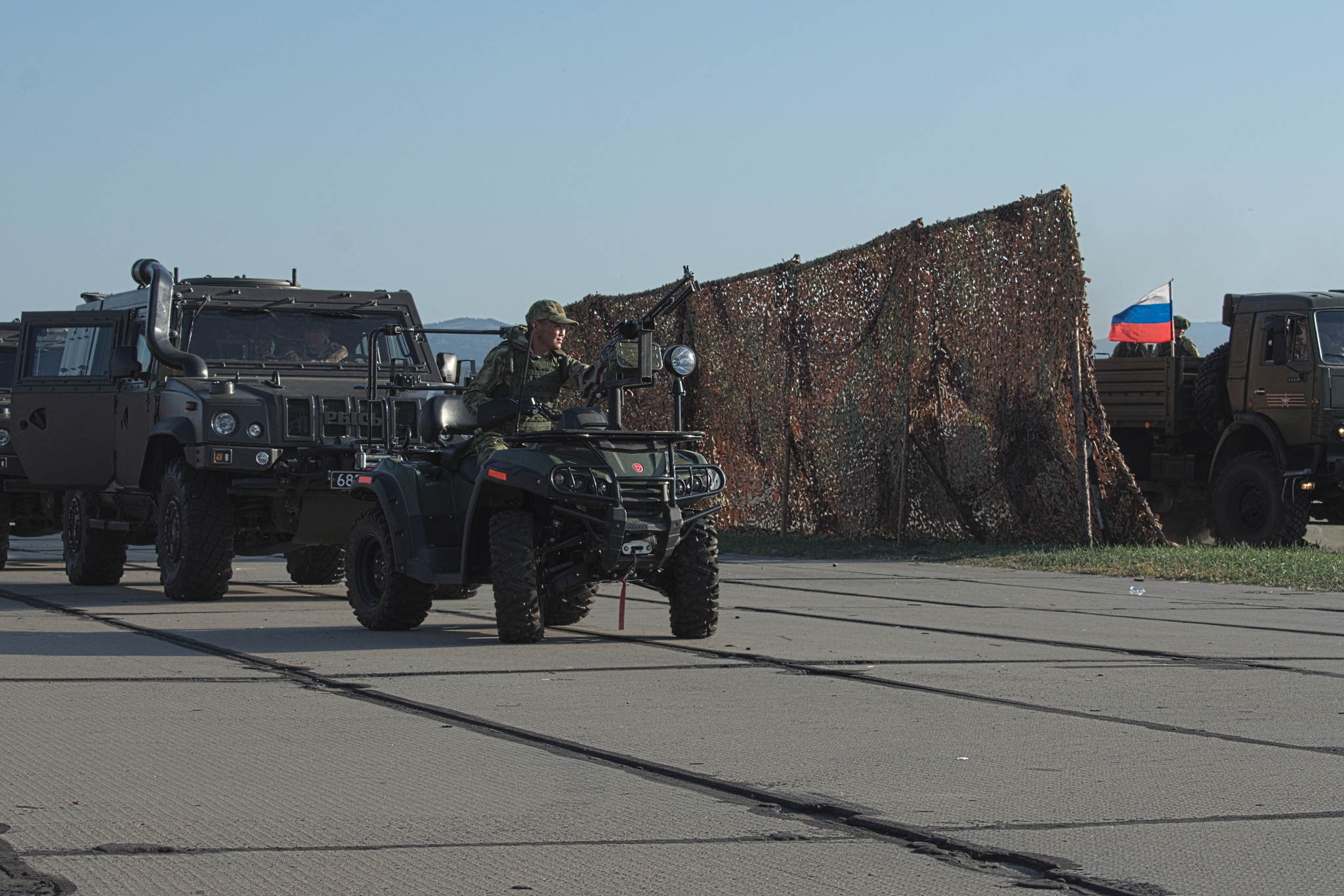 80th anniversary of U-UAZ | Festive events - My, Aviation, Airplane, Audience, Aerobatics, Military equipment, Longpost