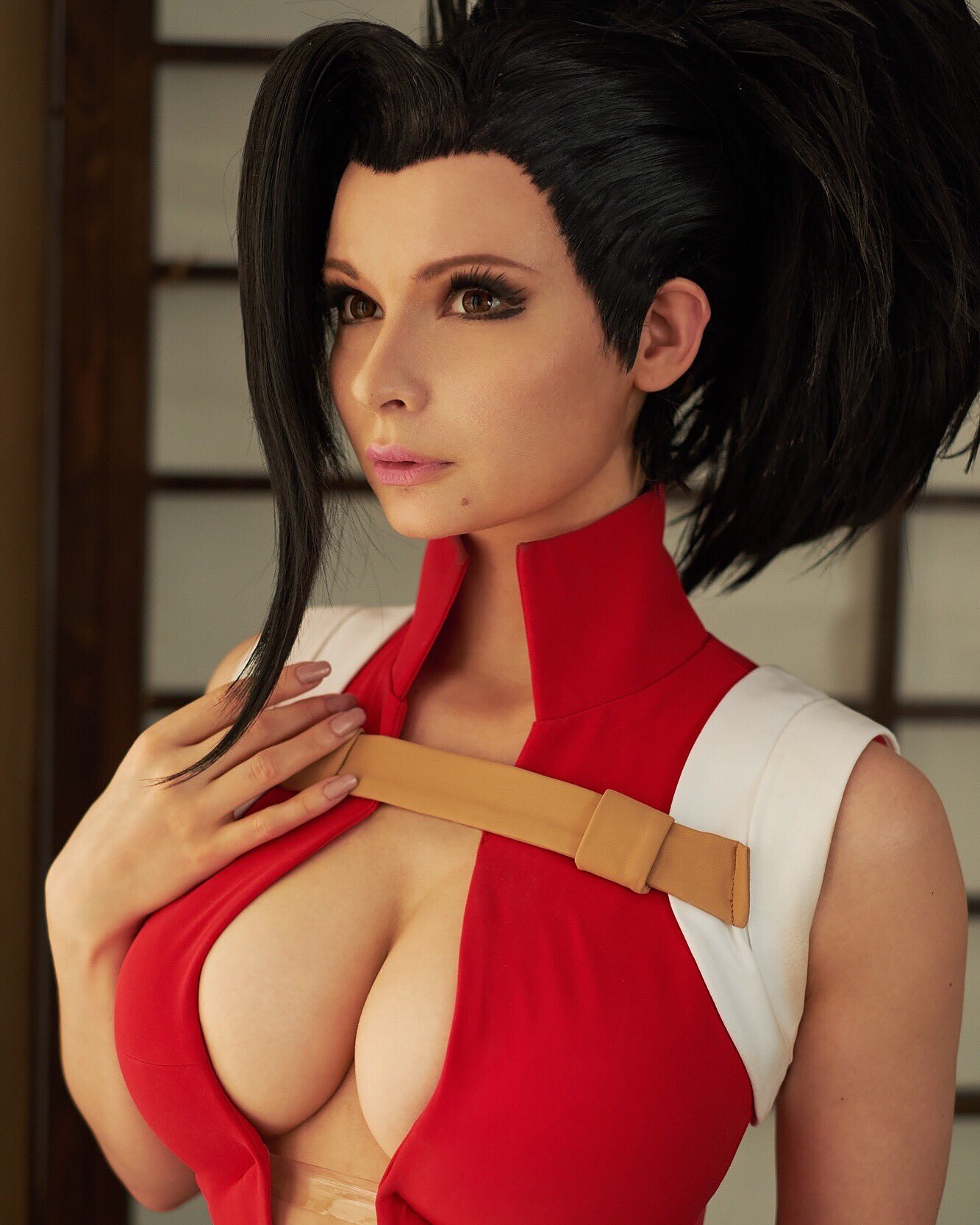 Momo Yaoyorozu Cosplay