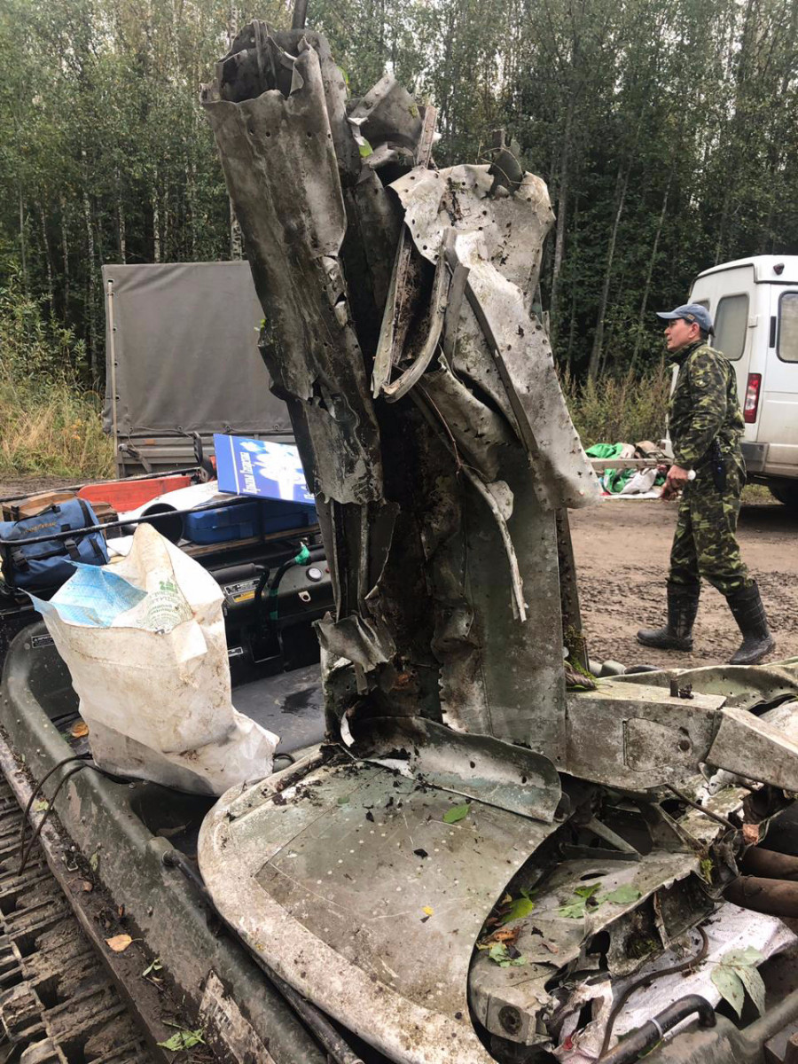 Near St. Petersburg, one of the three Soviet aircraft with a great history was removed from oblivion - Pe-2, Leningrad region, The Great Patriotic War, the USSR, Bomber, The photo, Longpost, Airplane