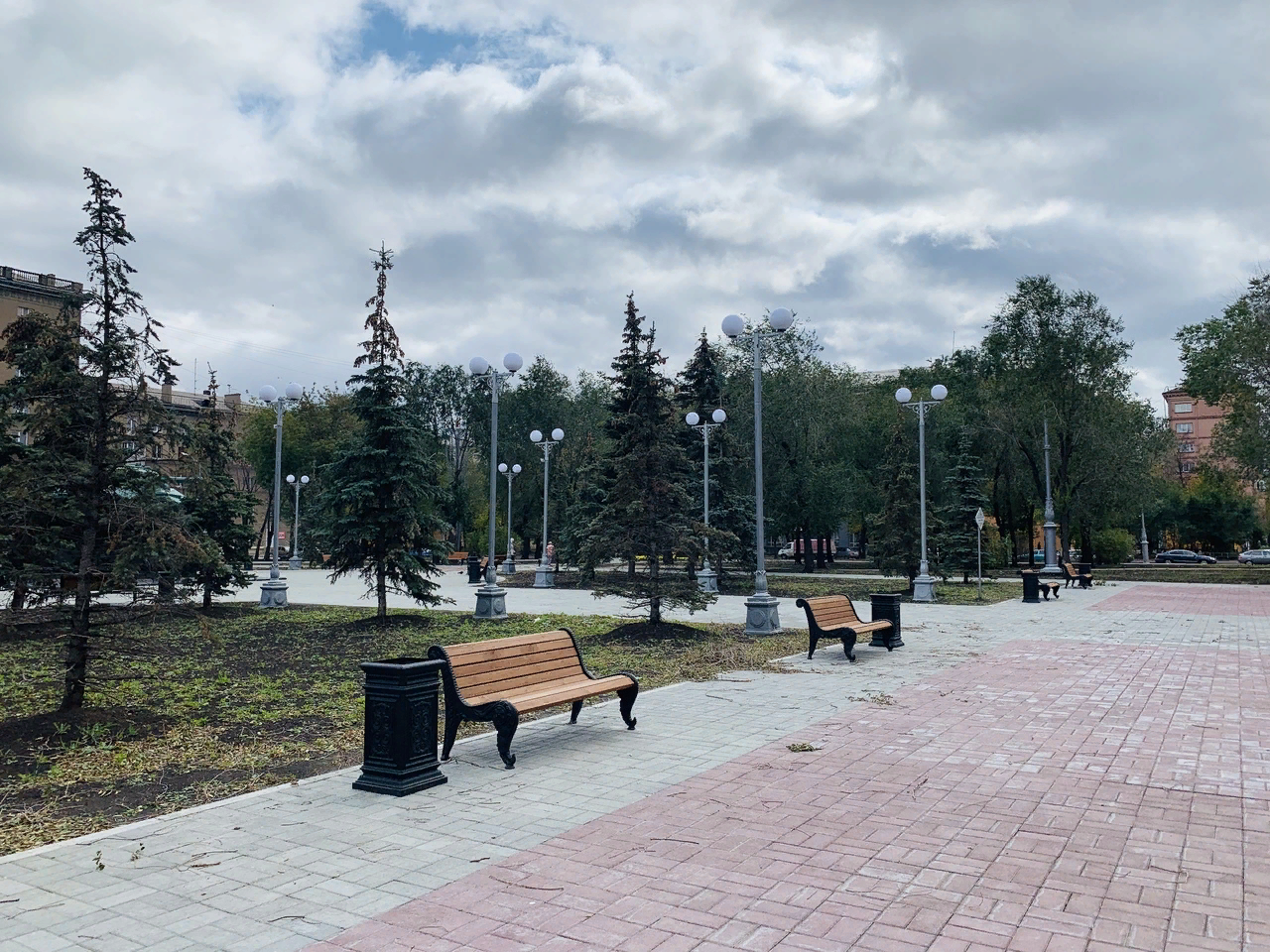 Magnitogorsk, the square for the inhabitants of the Left Bank has changed. - Magnitogorsk, Square, People, Relaxation, The park, The photo, Magnitogorsk history club, Longpost