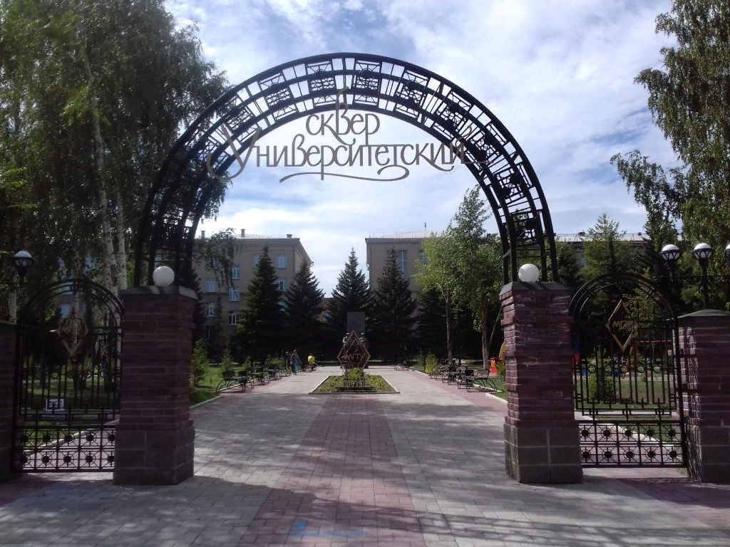 Magnitogorsk, University Square. - Magnitogorsk, Square, University, MGTU, Magnitogorsk history club, People, 21 century, Longpost
