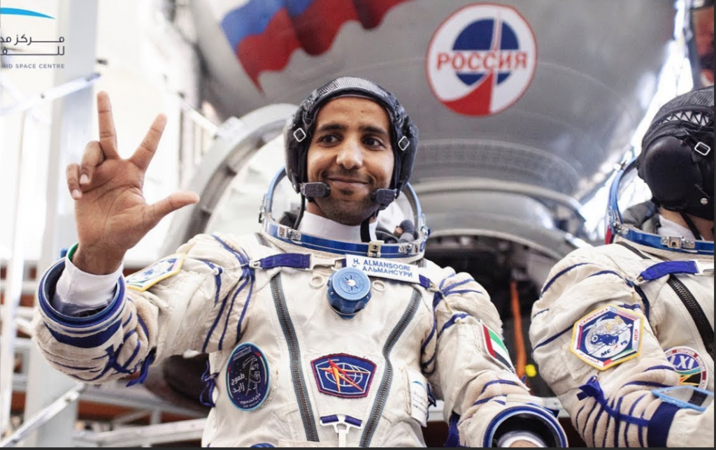 Arab astronaut taught how to pray in orbit - Arabs, Muslims, Prayer, ISS, Space