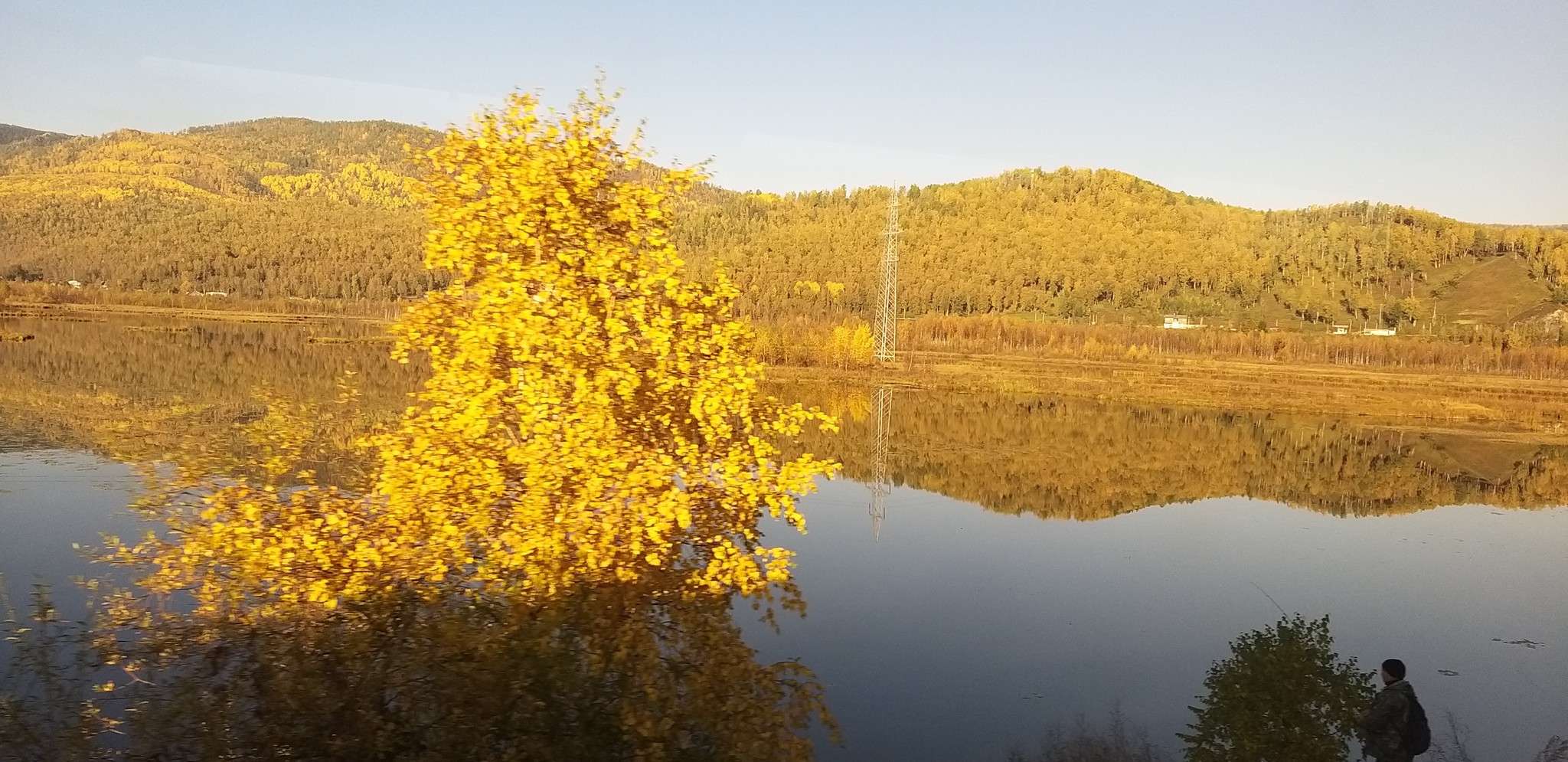 Mirror of the Baikal region. - My, Baikal, Autumn, Mirror, The sun, CBWC, Slyudyanka