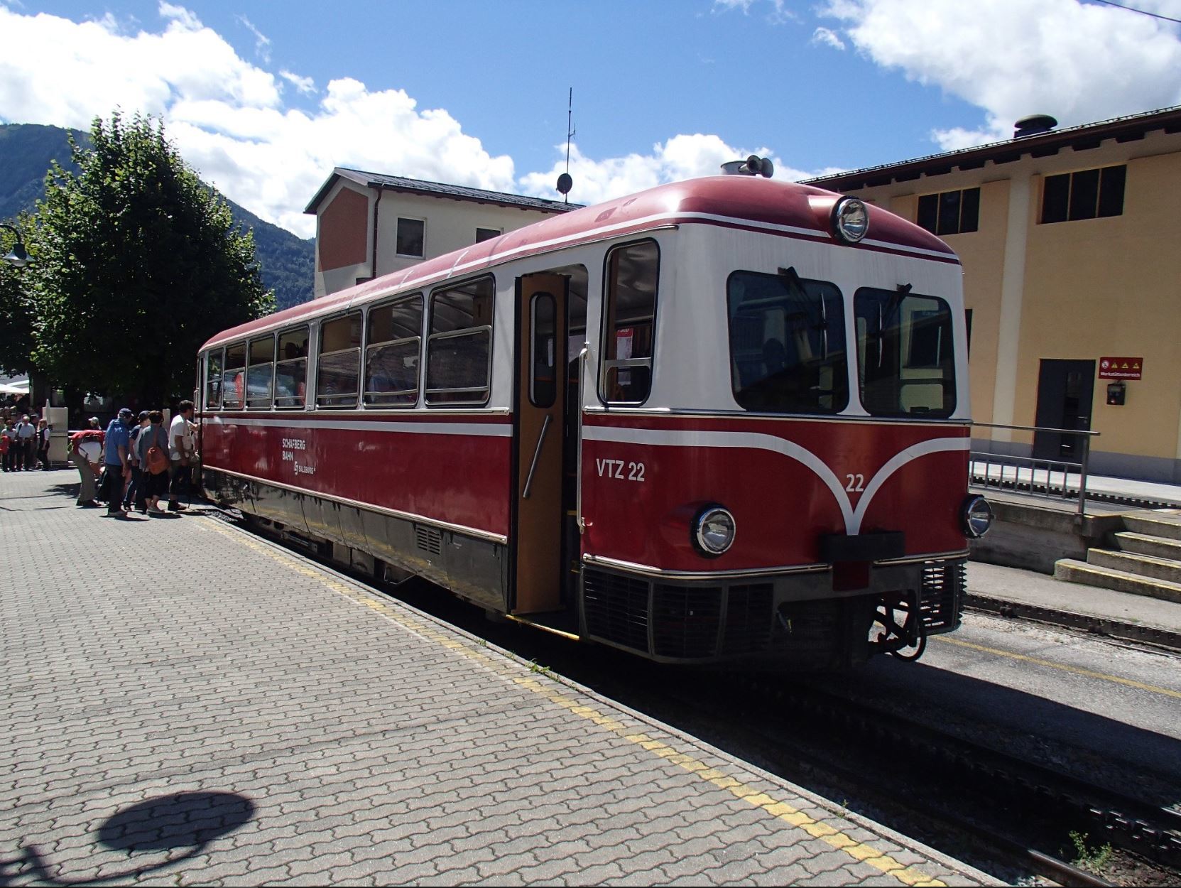 Schafbergbahn: the steepest cog railway in Austria. - Railway, Austria, Longpost, Locomotive, Gear rail, Video