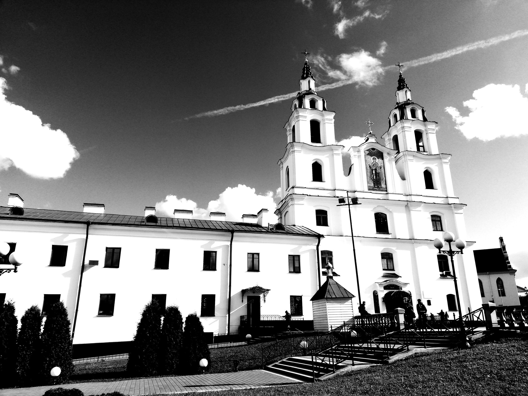 And again from October 1) - My, Minsk, The photo, Mobile photography, Black and white photo, Black and white, Republic of Belarus, Architecture, Longpost