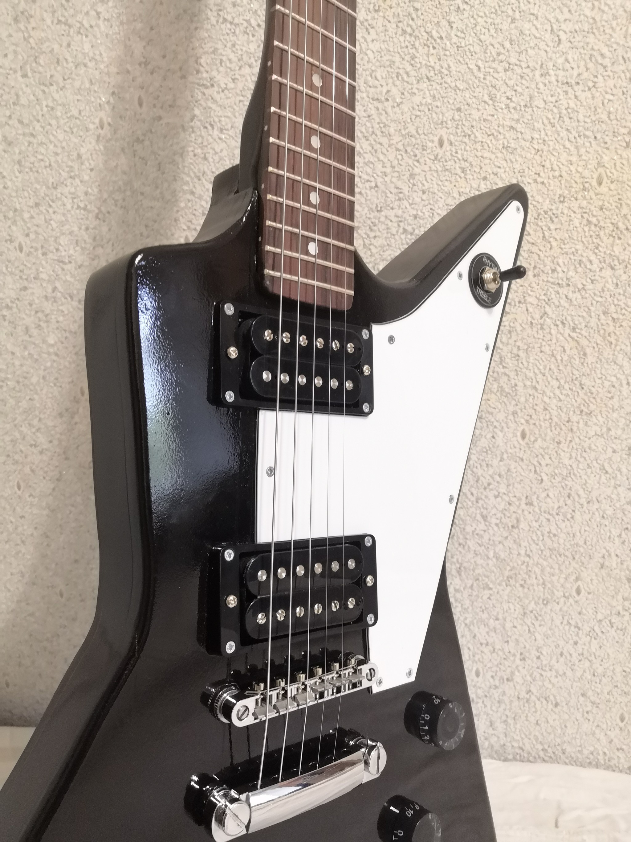 Homemade guitar Gibson Explorer - My, Guitar, Gibsons, Craft, Longpost