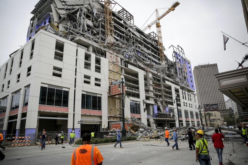 Hard Rock Hotel collapsed during construction - USA, New Orleans, Hotel, Building, Collapse, Vertical video, Video, Longpost