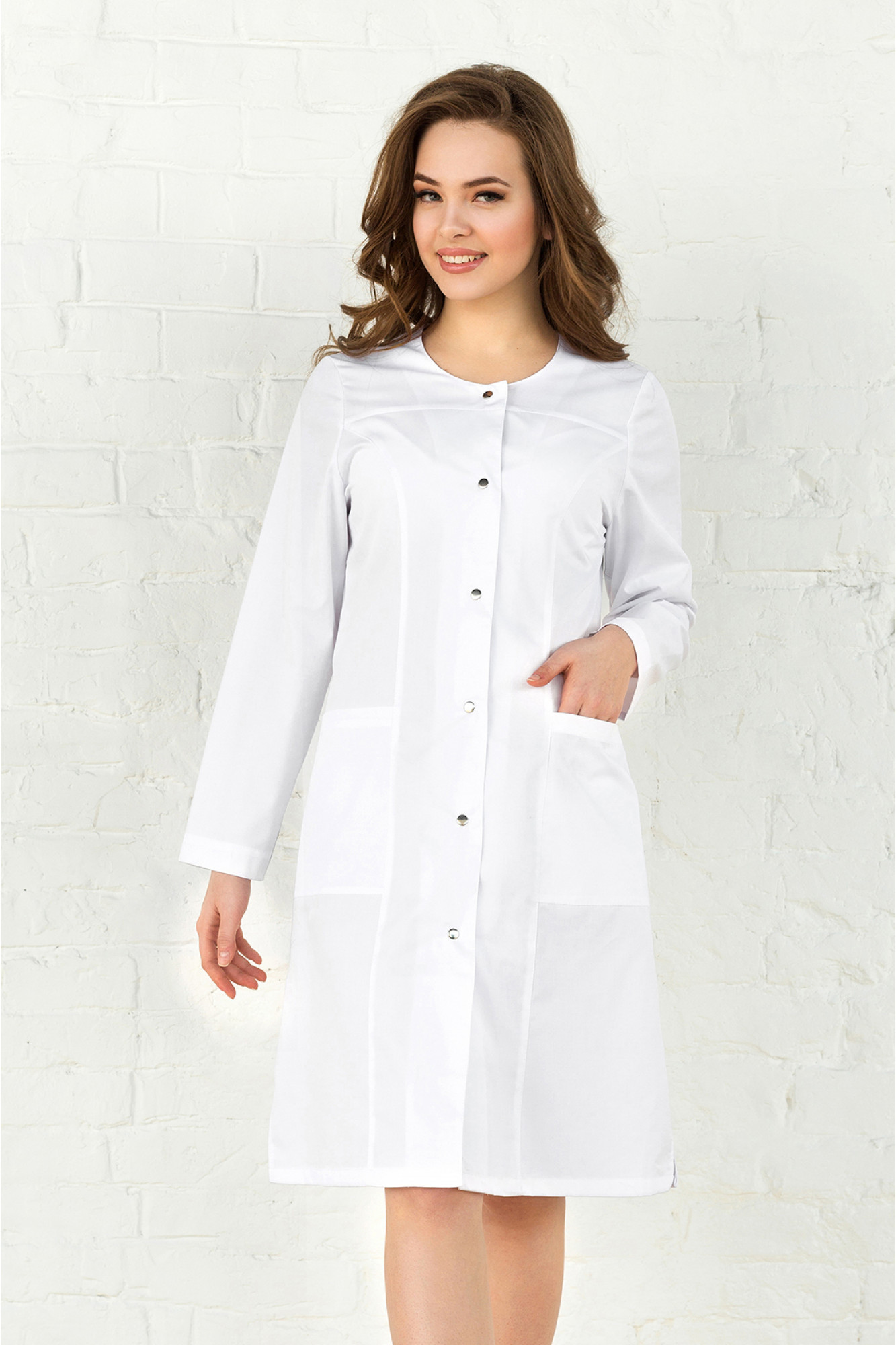 Халат медицинский женский купить в москве. Медицинский халат-платье Медэлит. Халат белый медицинский вильдберис. Халат валберис медицинский 44 размер. Халат медицинский белый.