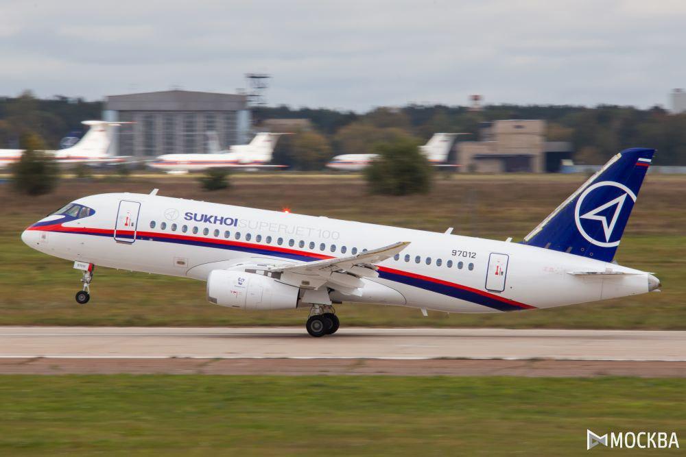 Sukhoi Superjet 100 with saber wingtip - Aviation, Sukhoi Superjet 100, Trial, Hggs, Dry, Longpost