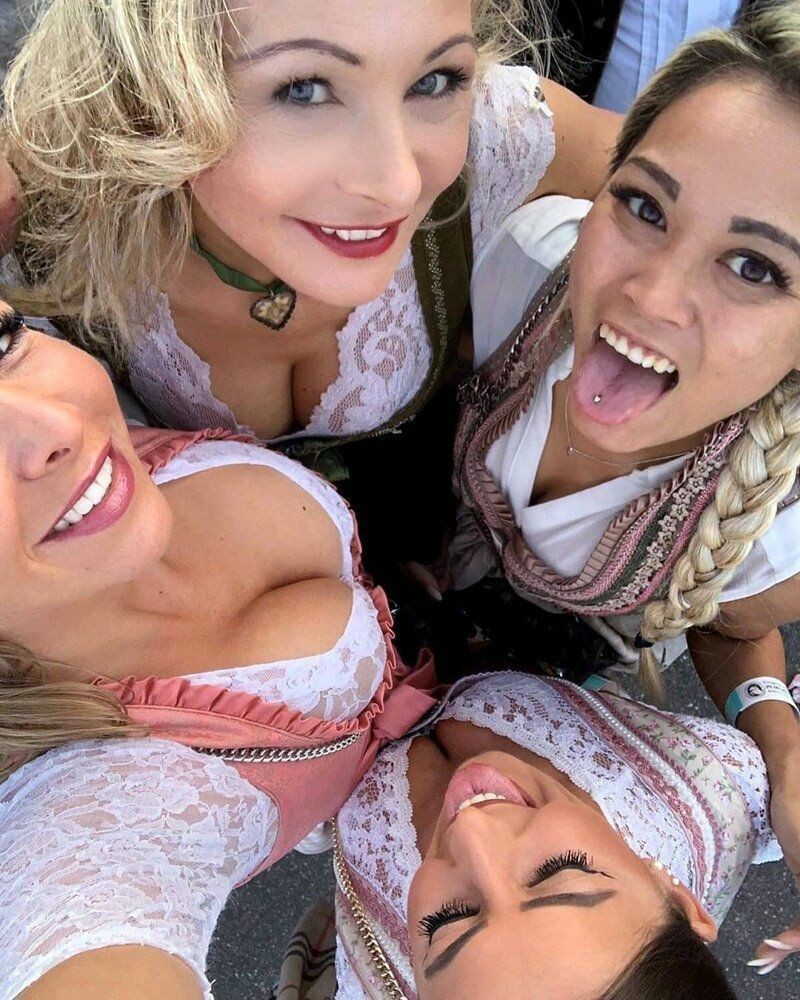 Oktoberfest - Oktoberfest, 2019, Longpost, Beer, Girls