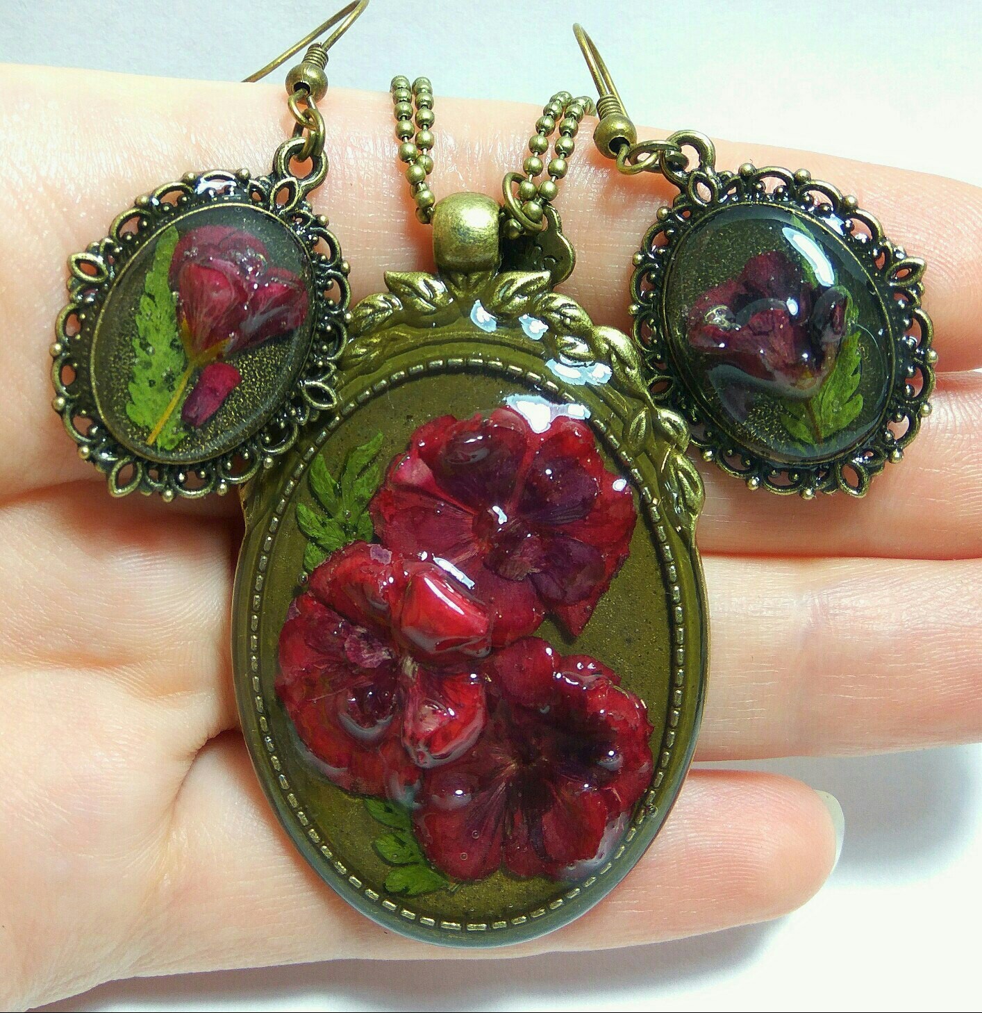 Epoxy resin jewelry part two. - My, Needlework, Epoxy resin jewelry, Epoxy resin, Creation, Bijouterie, Dried flowers, Longpost