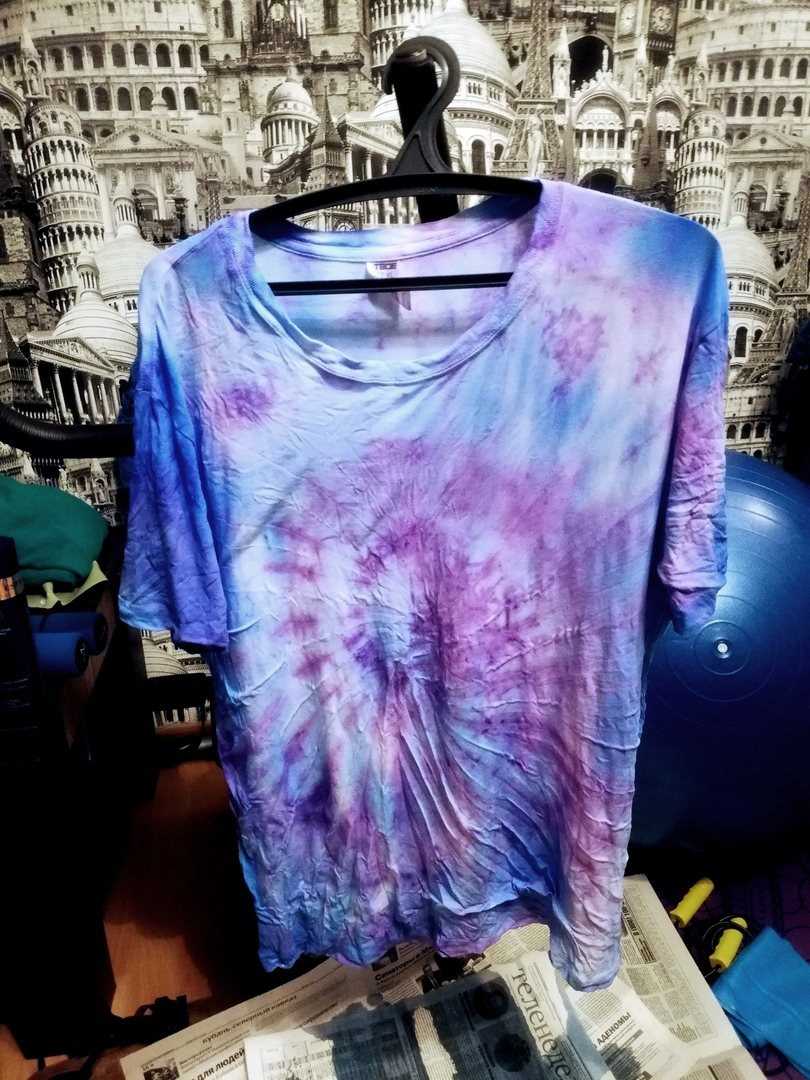 How I dyed a T-shirt in this season's trendy tie-dye style - My, Needlework with process, Tai Dai, Needlework, Acrylic, T-shirt, Longpost