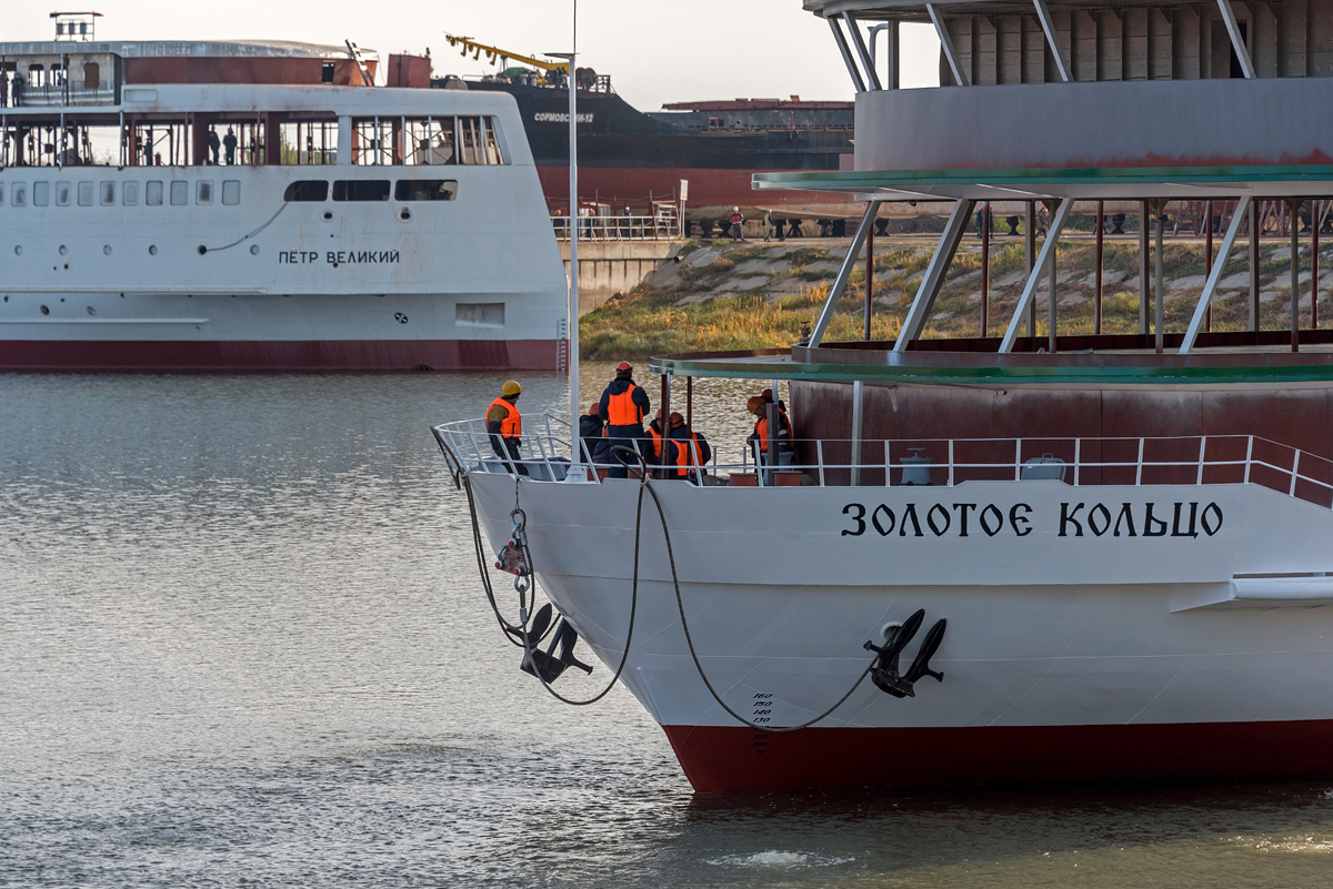 The Astrakhan shipyard launched the first wheeled river motor ship - Shipbuilding, Russia, Astrakhan, Motor ship, Longpost