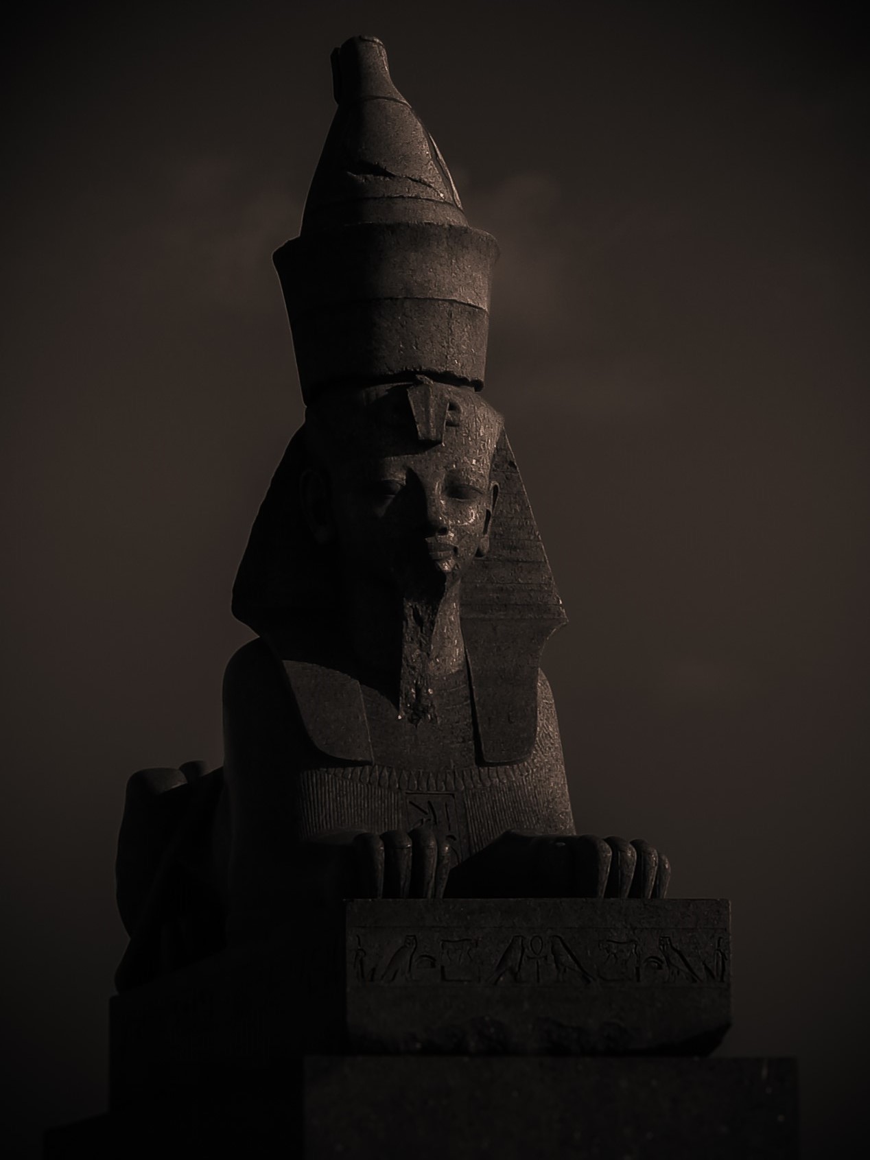 Sphinx - My, Sphinx, Saint Petersburg, Beginning photographer, The photo, Sculpture