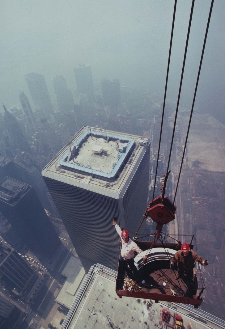 Construction of the World Trade Center antenna in New York, 1979 - Historical photo, Vtc, New York, Building