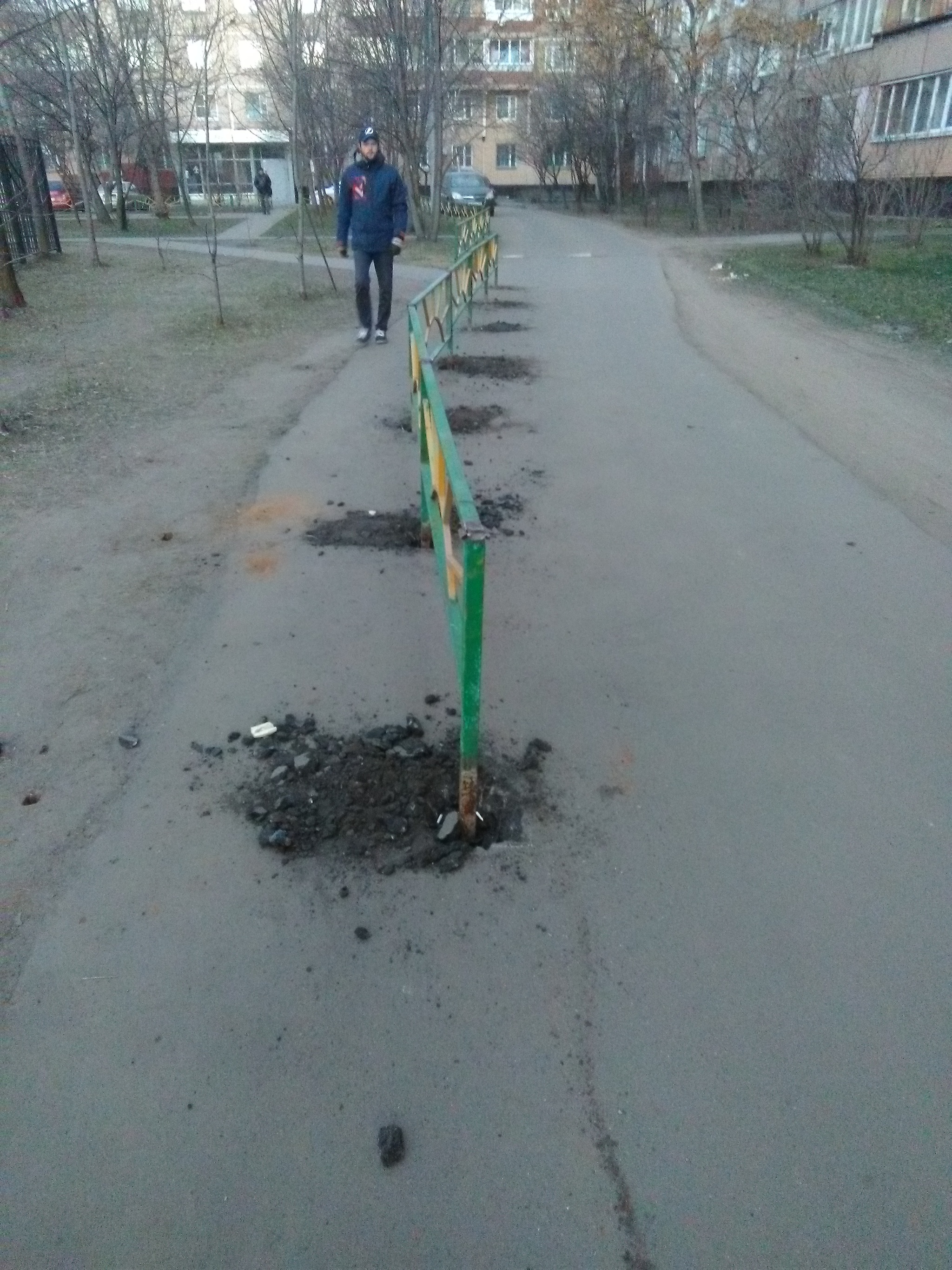 And so it will do, Tajik fence, Novokosino district, Suzdalskaya street - My, And so it will do, Tag for beauty, Longpost