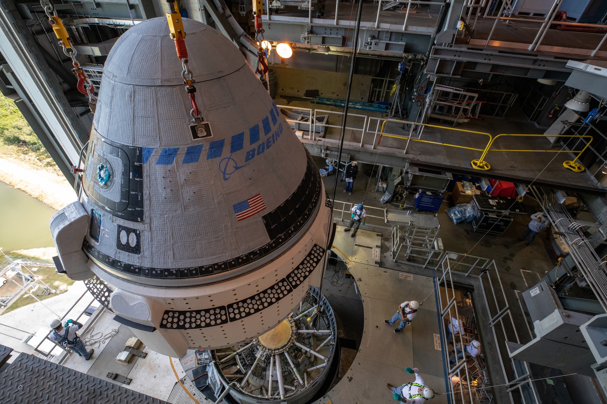 CST-100 Starliner установлен на ракету-носитель - Cst-100 Starliner, Starliner, Boeing, NASA, МКС, Космонавтика, Видео, Длиннопост