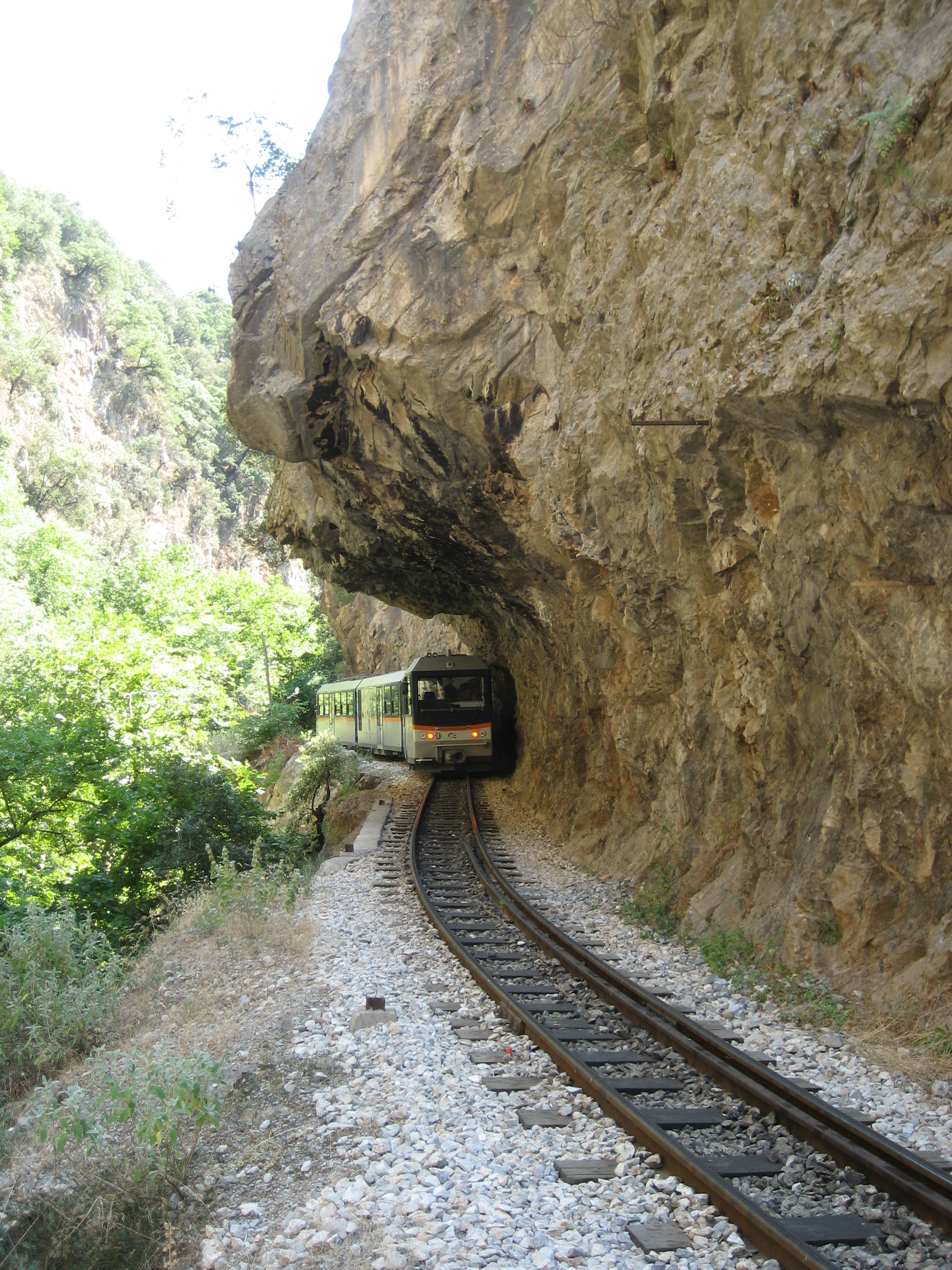 Greek mountain cog railway. - Railway, Gear rail, Greece, Longpost, Video