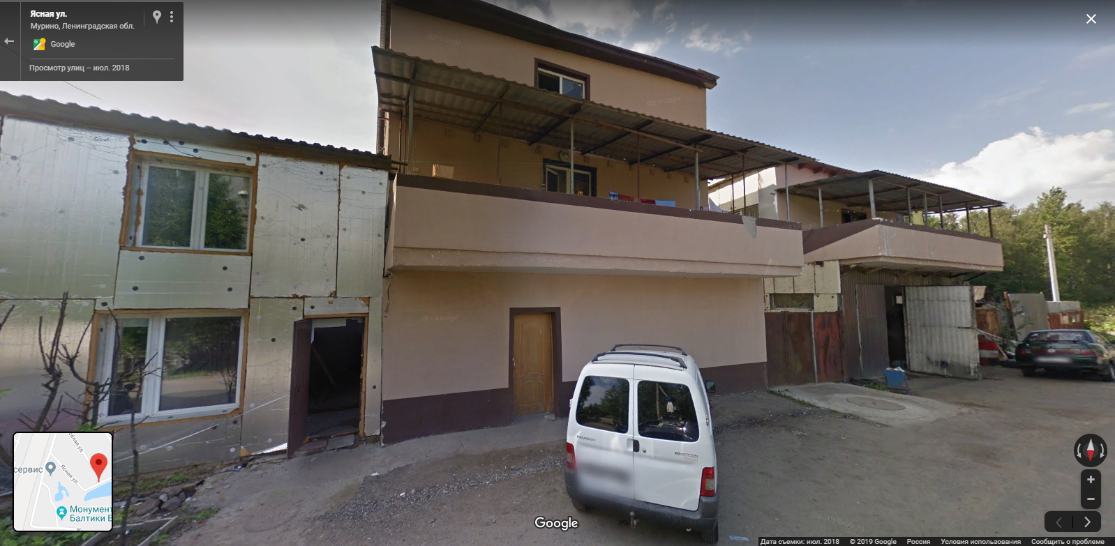 This house in Murino looks like it's home to a family of Mexican gangsters - My, Leningrad region, Google maps, Ghetto, The photo