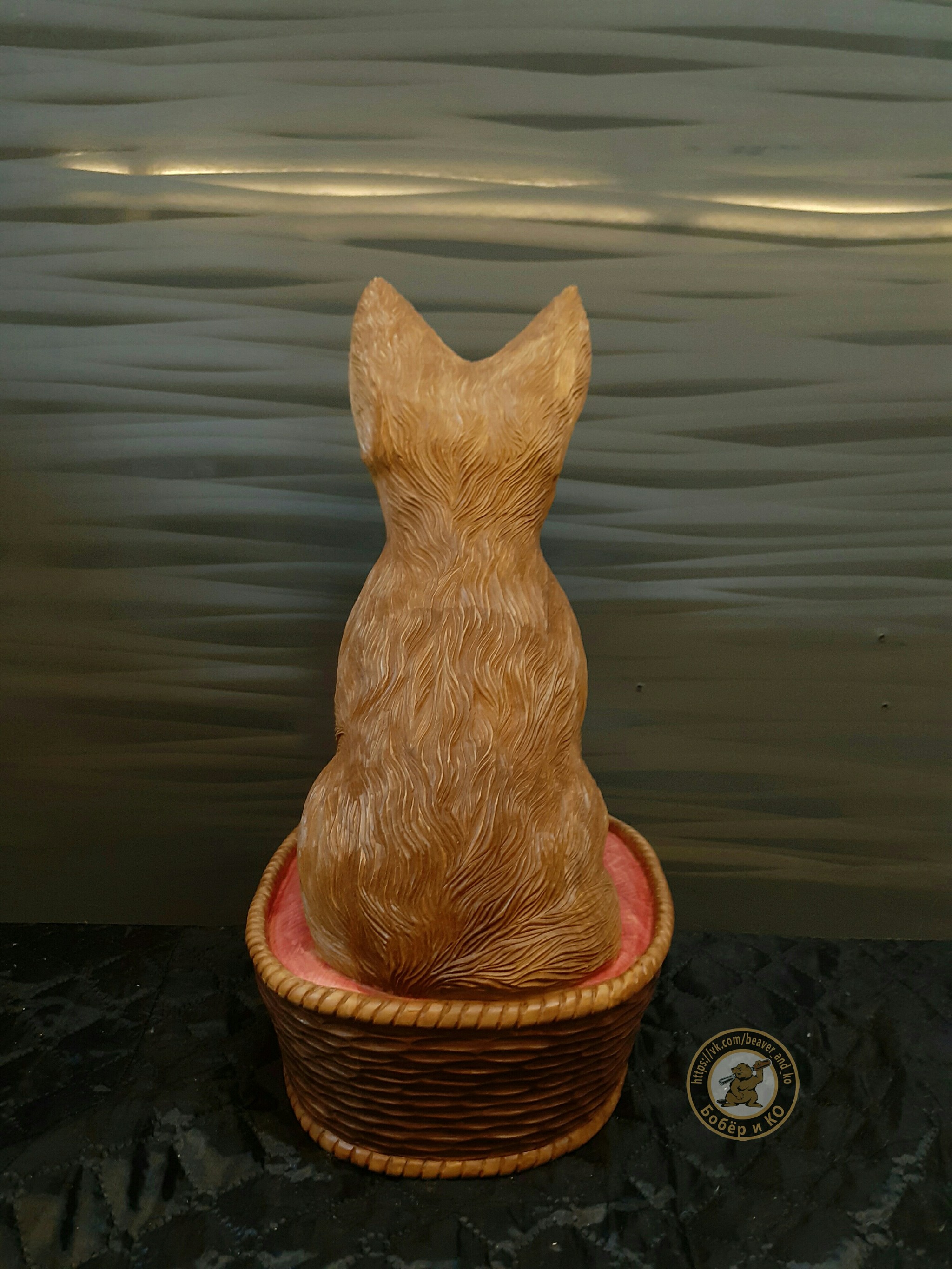 Beaver and dog or evil furry beast - My, Wood carving, With your own hands, Sculpture, Dog, Dog lovers, Needlework with process, Video, Handmade, Longpost