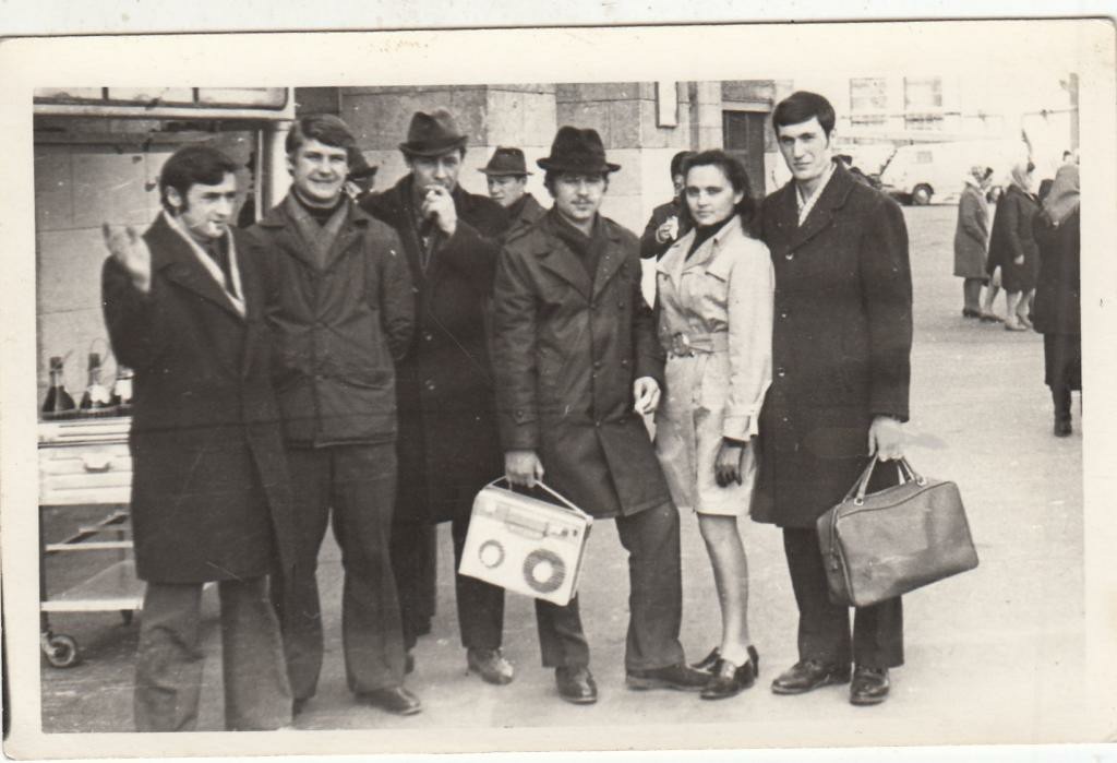 Music lovers of the USSR era - the USSR, Hippie, Music lovers, Youth, 70th, 80-е, Record player, Longpost