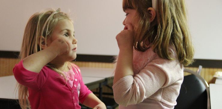 Children invented a new sign language... in half an hour - Children, Sign language, Speech, Communications, Longpost