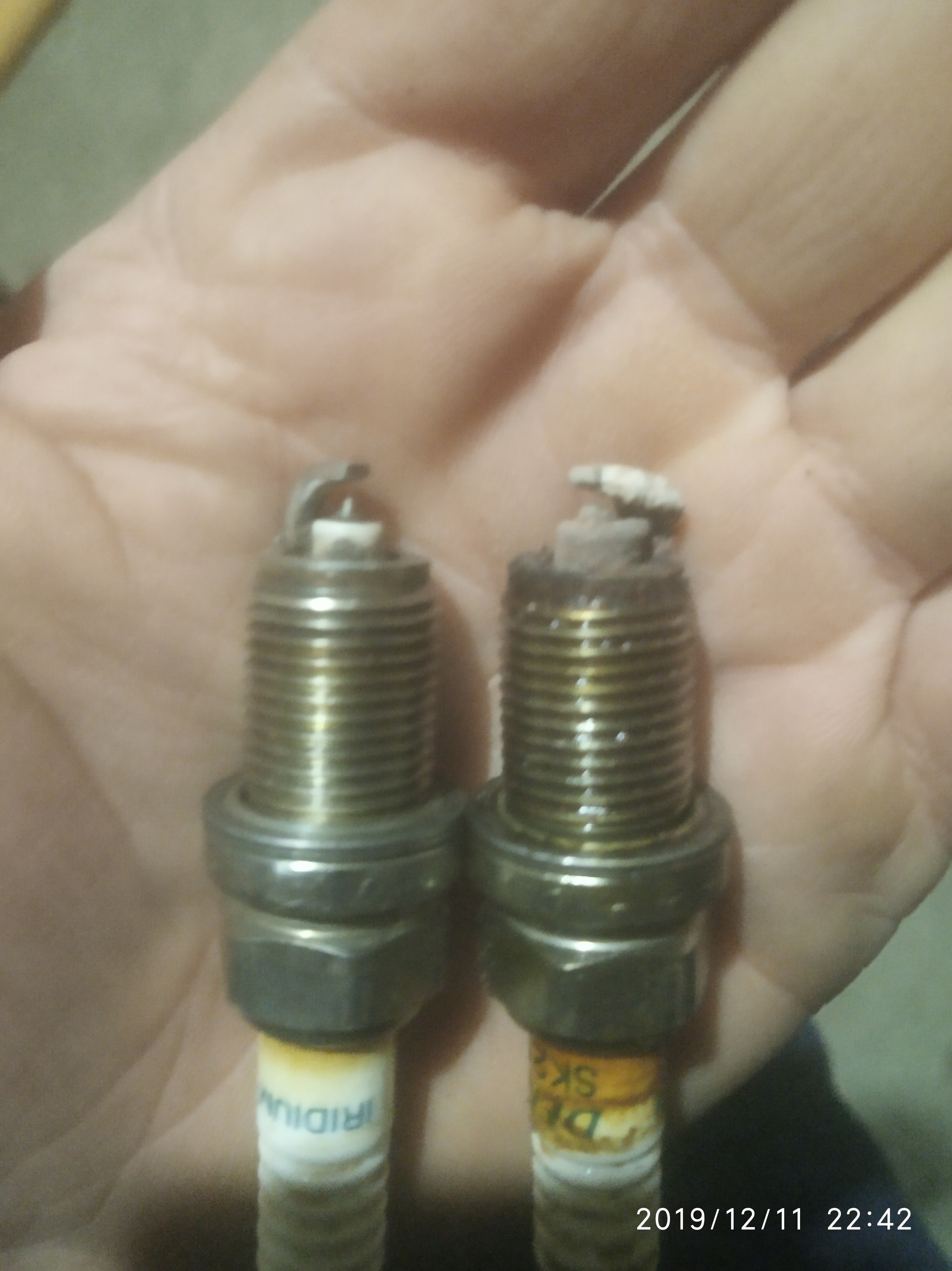 #Candles #carbon deposits - My, Spark plug, Carbon, Longpost