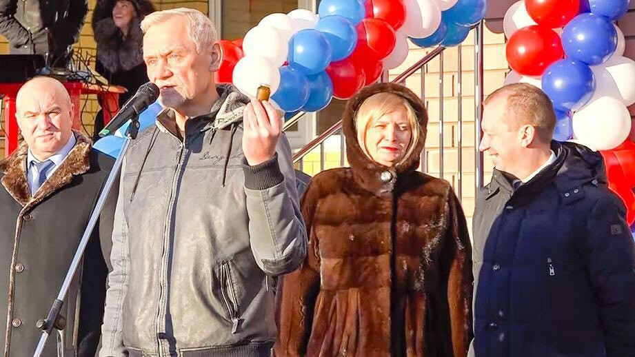 Vaseline for the arrival of the governor - Nizhny Novgorod Region, Long-term construction, School, Vadim Bulavinov, Video