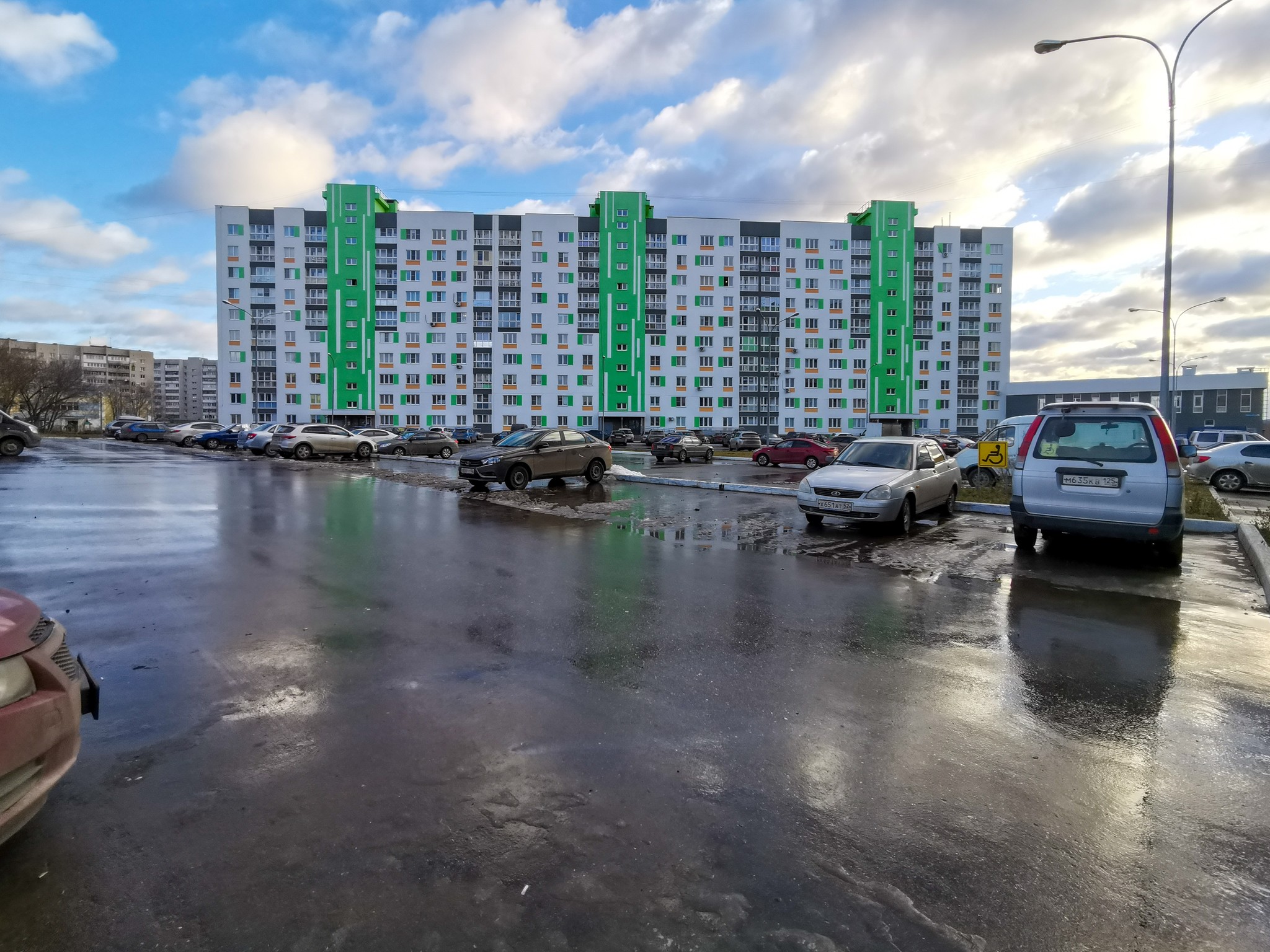 Urban, gray and wet - My, Dzerzhinsk, The photo, Mobile photography, Canon, Huawei mate 20, Architecture, Longpost