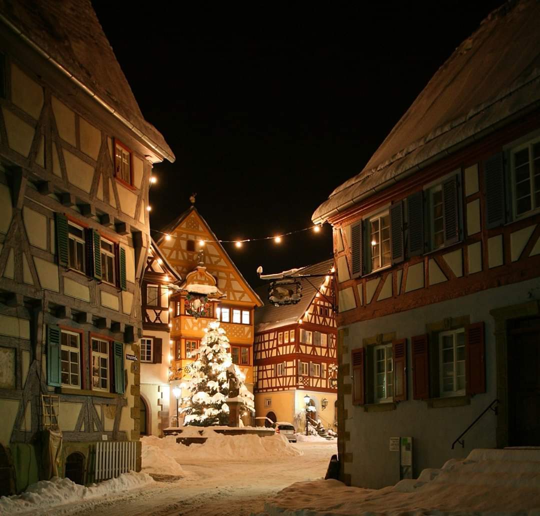 Neudenau - Snow, Half-timbered, Christmas tree