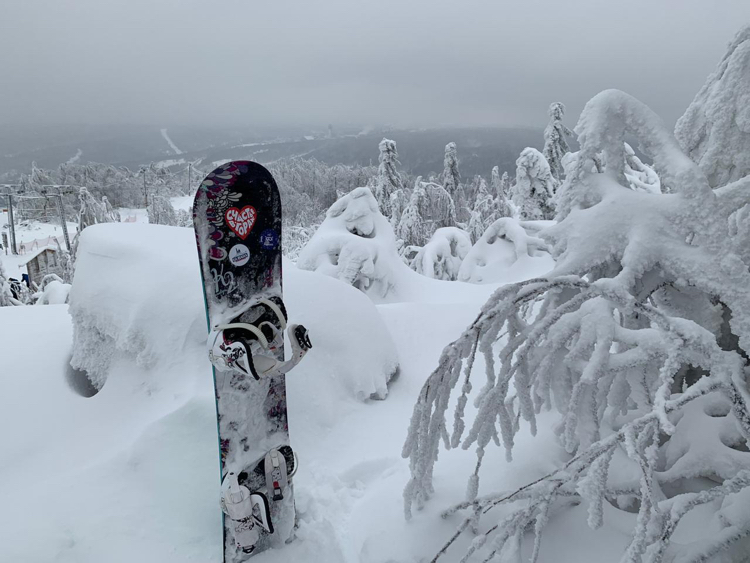 A little bit of winter)) - My, Snow, Winter, Village, New Year, Snowboard, Longpost