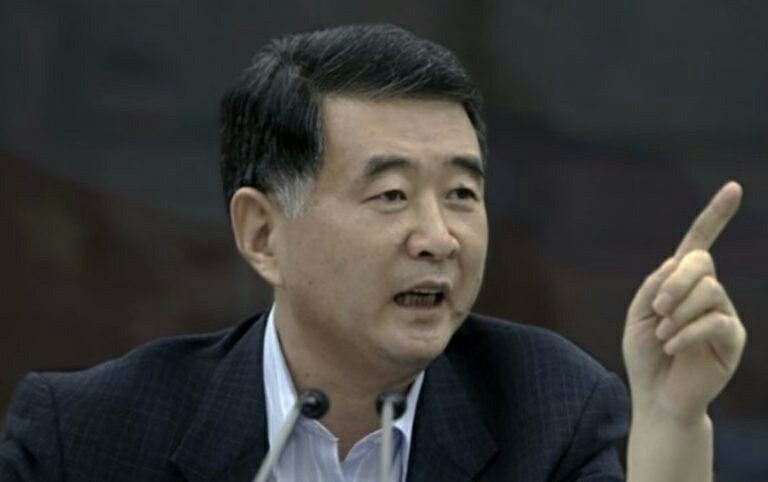 Chinese diplomat teaches Russians to root out corruption - China, Corruption, Persona non grata