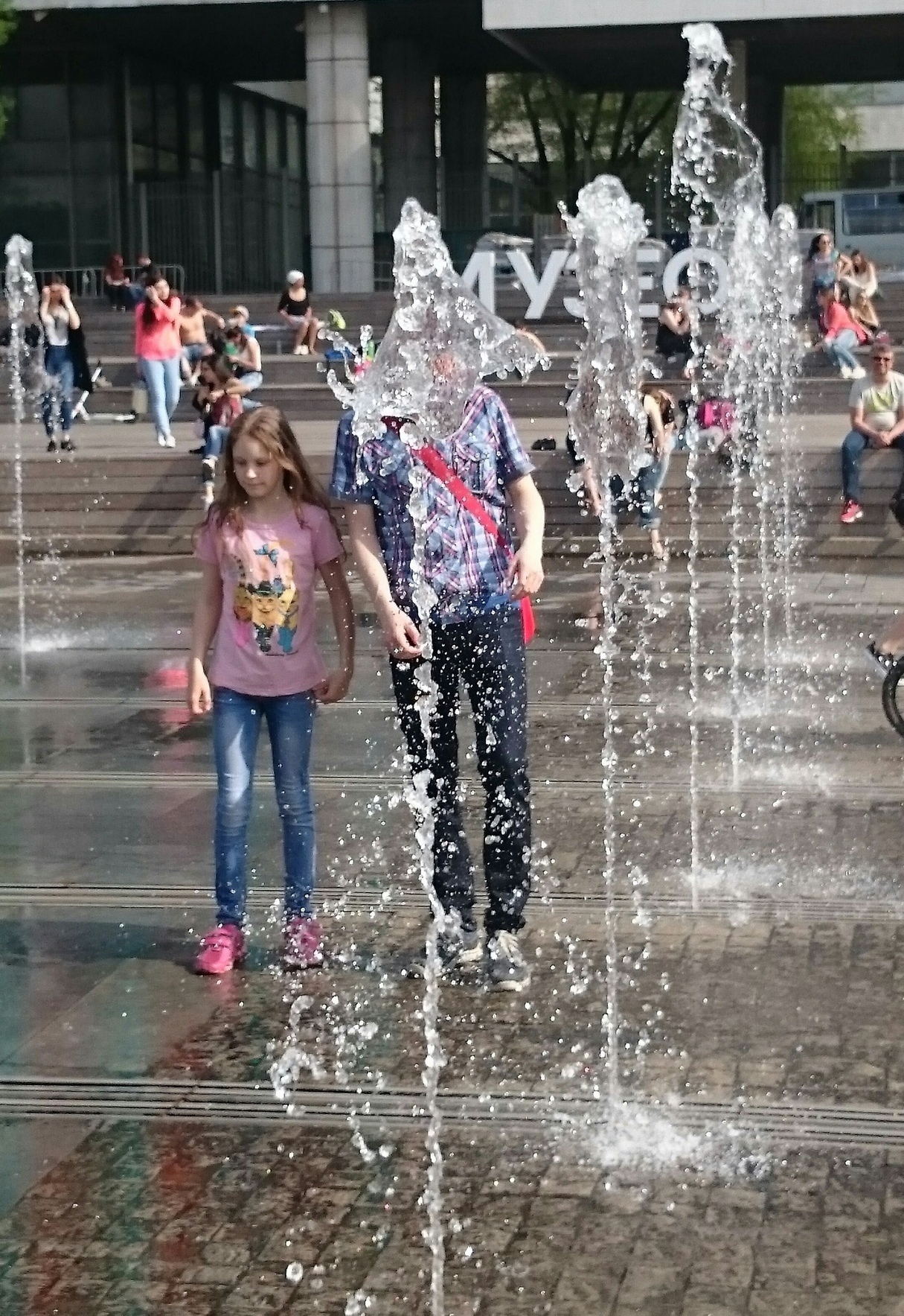 Good photo - My, Luck, Photo on sneaker, Summer, Fountain, Museon Park, Children