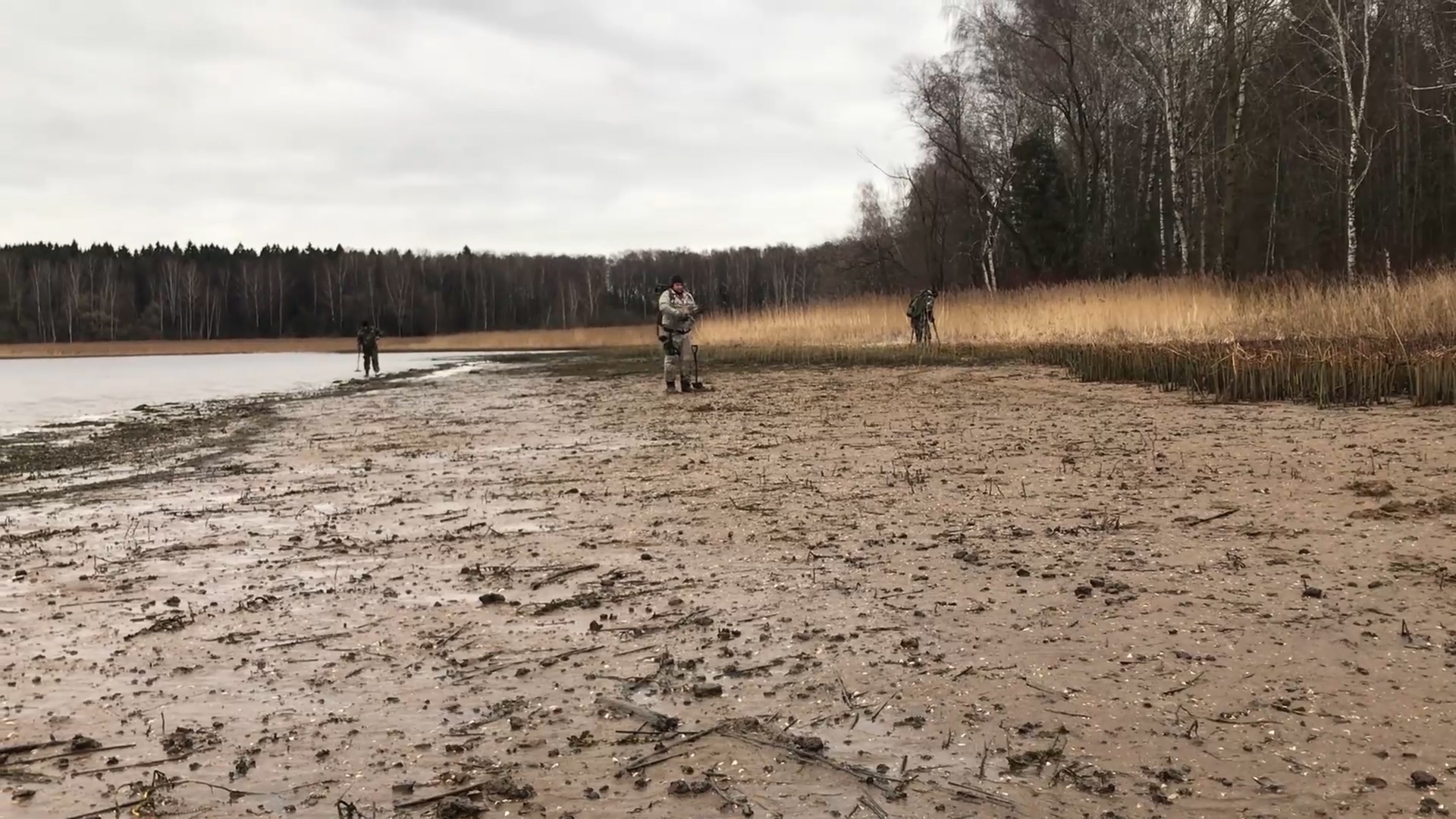 They drained the reservoir, found a plane and the foundation of an ancient church! - My, Search engine, Treasure hunt, Find, Metal detector, Video, Longpost